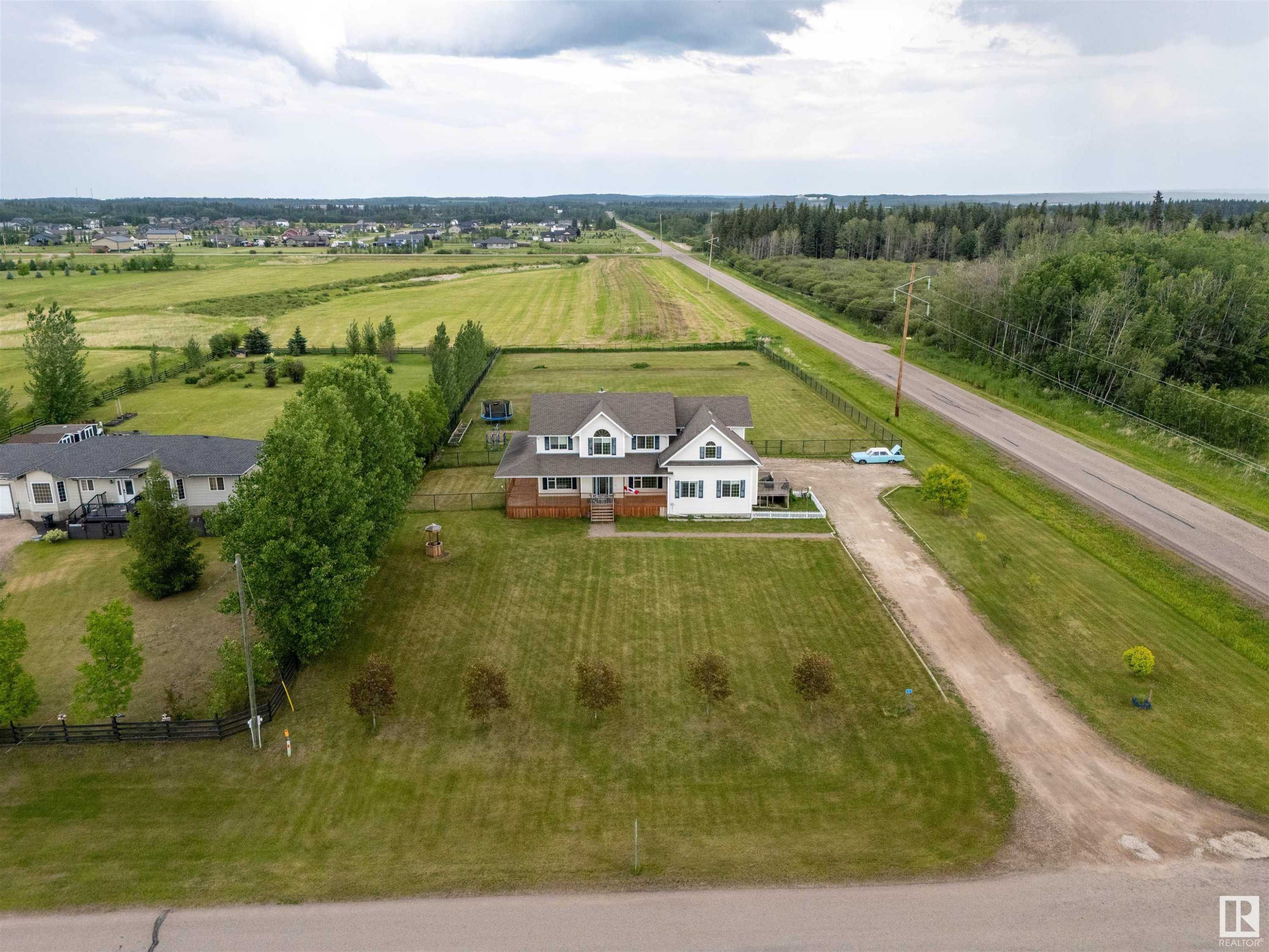 












#1 42310 Twp 632

,
Rural Bonnyville M.D.,




AB
T9M 1P2

