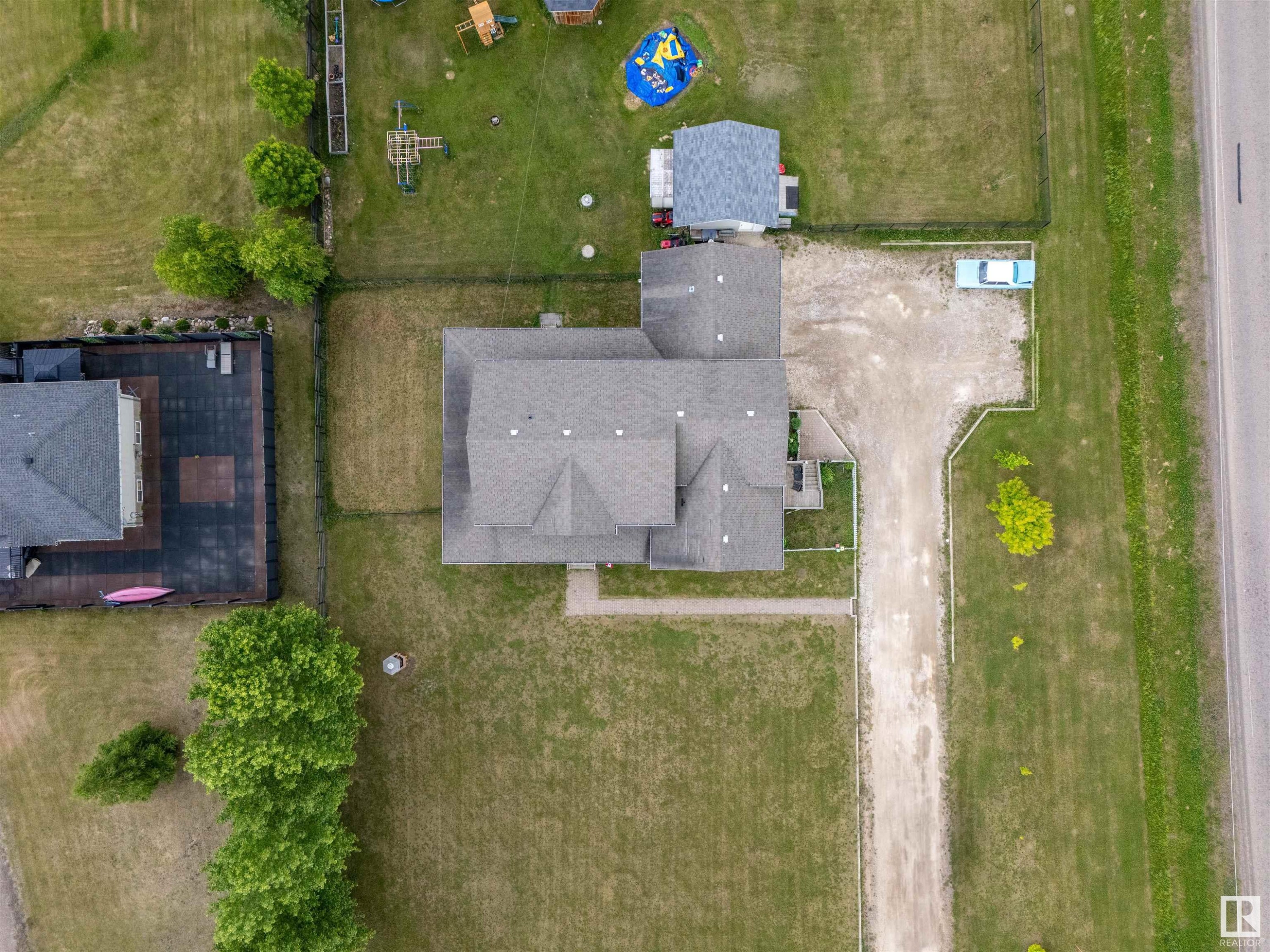 












#1 42310 Twp 632

,
Rural Bonnyville M.D.,




AB
T9M 1P2

