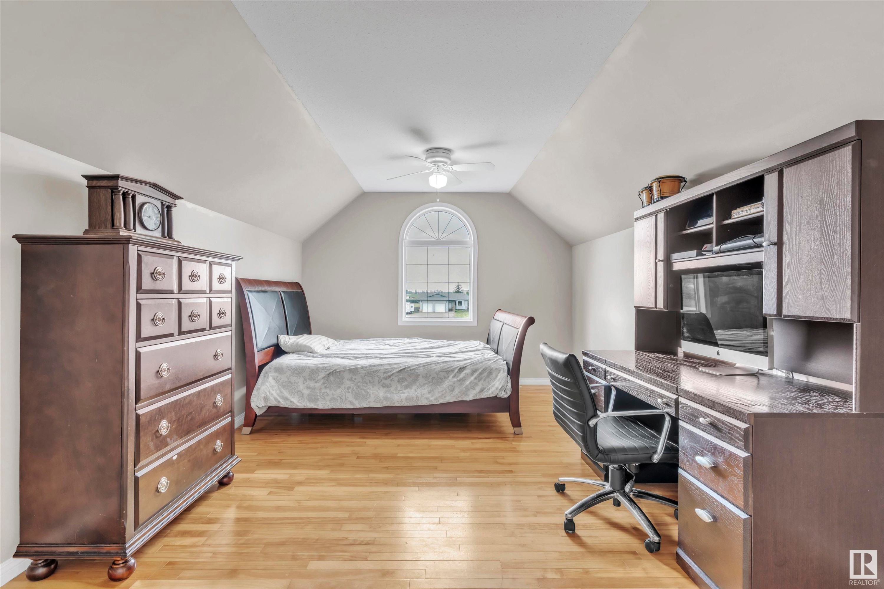 












#1 42310 Twp 632

,
Rural Bonnyville M.D.,




AB
T9M 1P2

