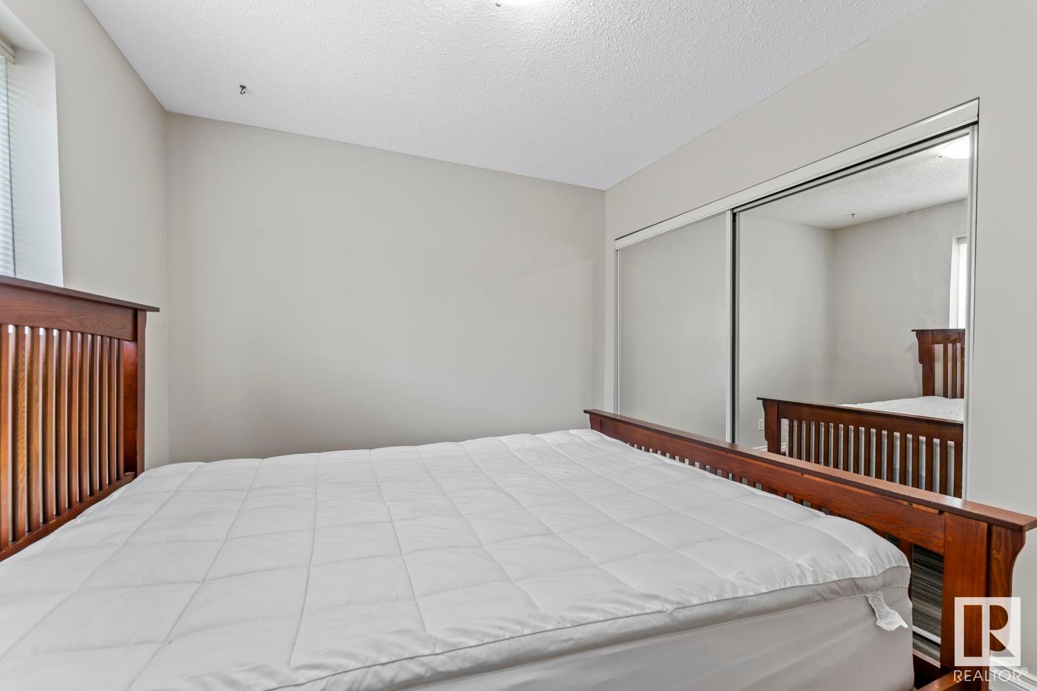 












103 911 10 Street

,
Cold Lake,




AB
T9M 1J8

