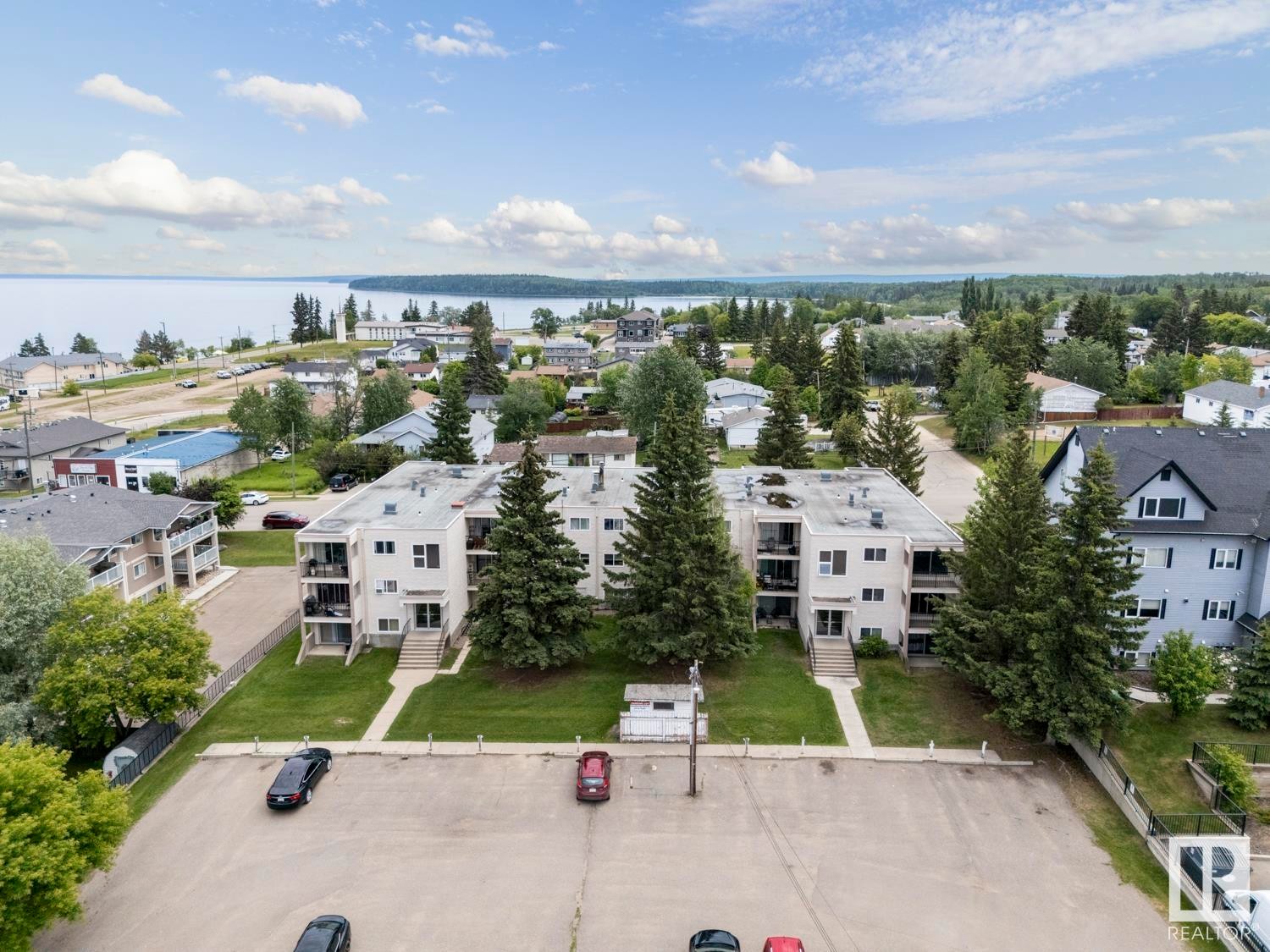 












103 911 10 Street

,
Cold Lake,




AB
T9M 1J8

