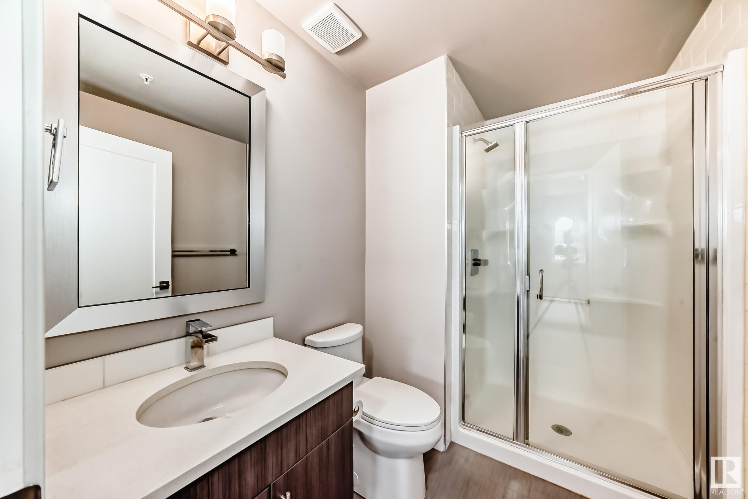 












134 560 GRIESBACH PARADE Parade

,
Edmonton,




AB
T5E 6X1

