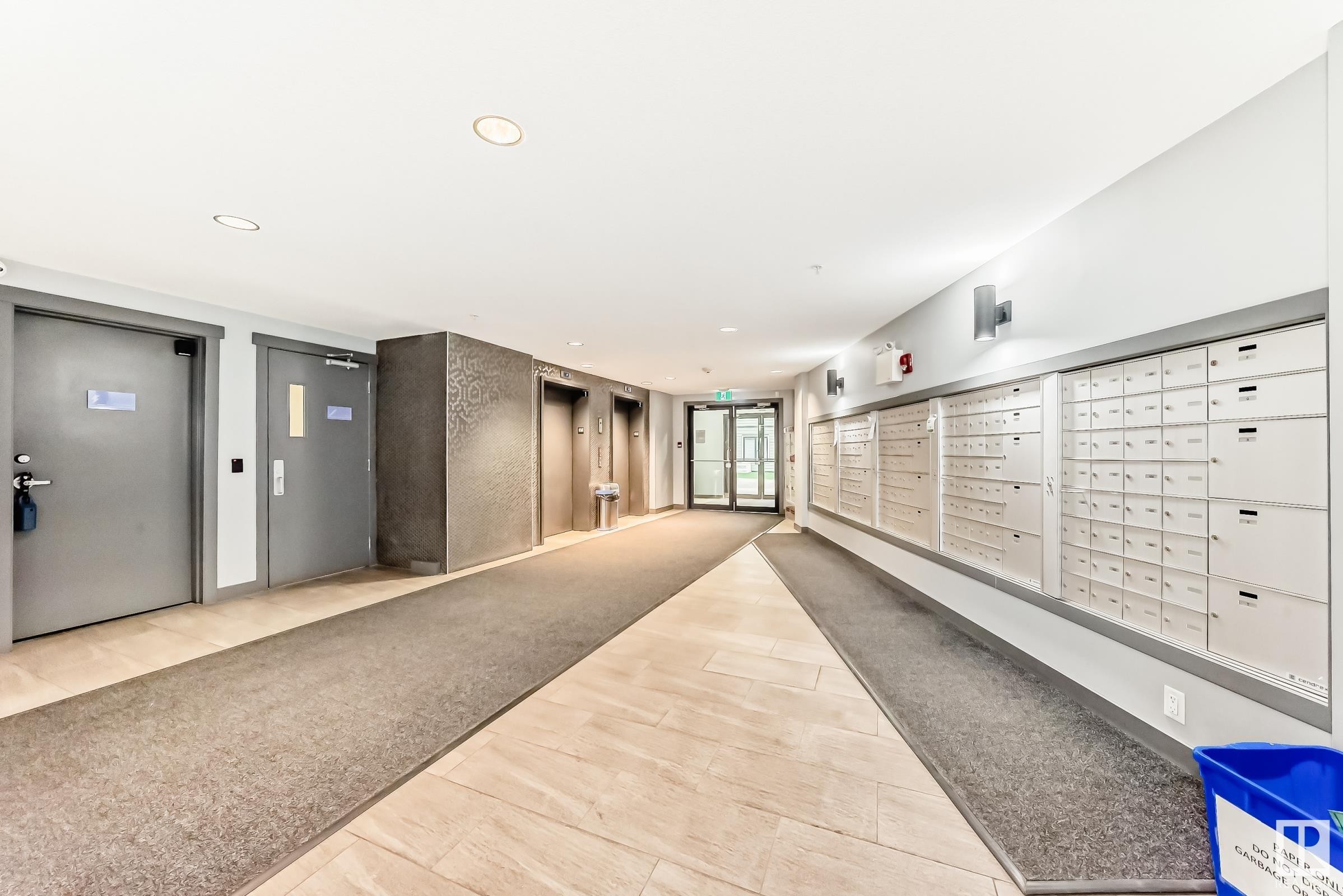 












134 560 GRIESBACH PARADE Parade

,
Edmonton,




AB
T5E 6X1

