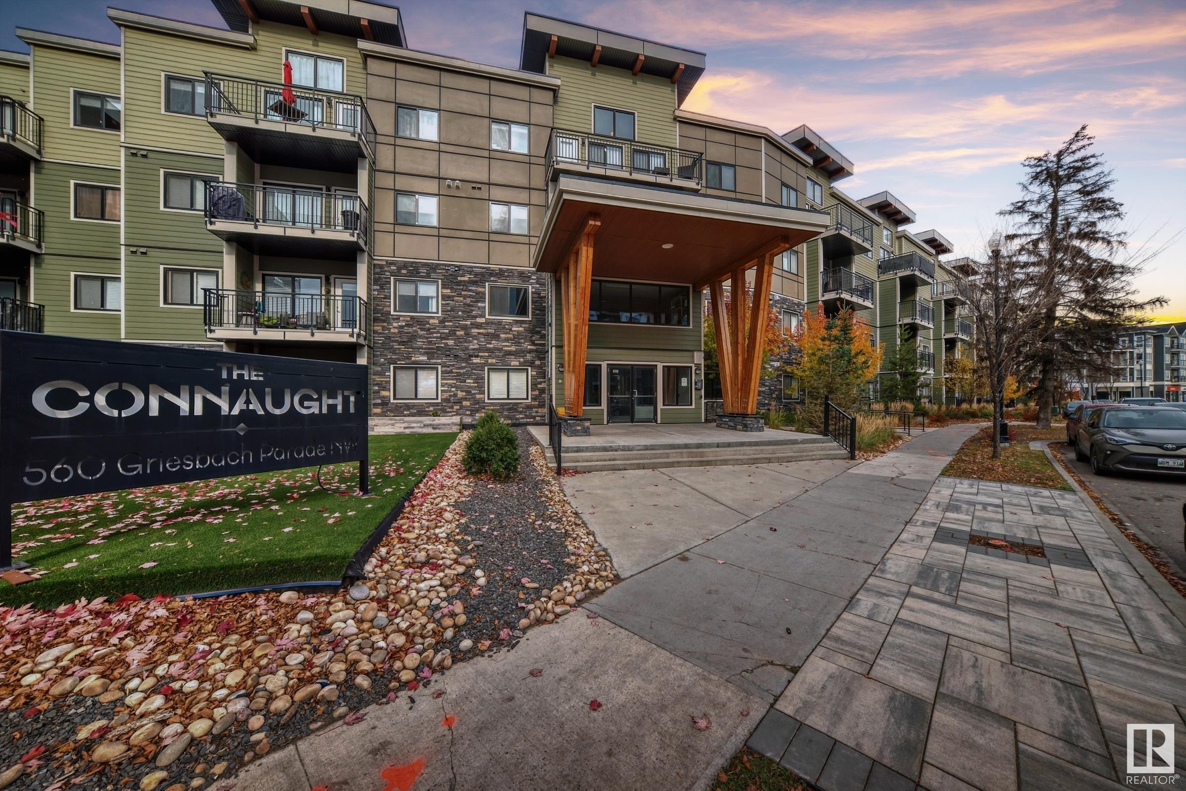 












134 560 GRIESBACH PARADE Parade

,
Edmonton,




AB
T5E 6X1

