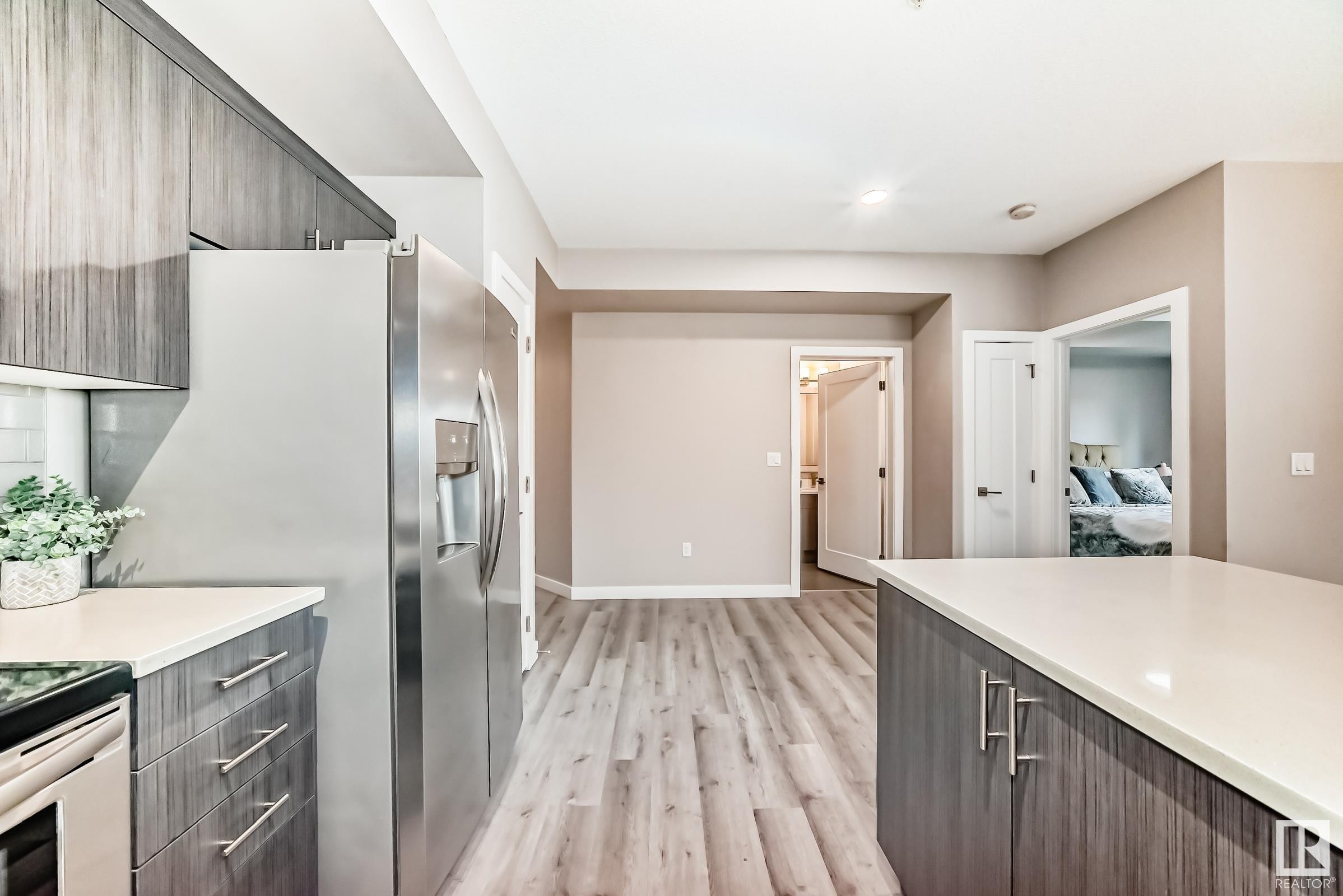 












134 560 GRIESBACH PARADE Parade

,
Edmonton,




AB
T5E 6X1

