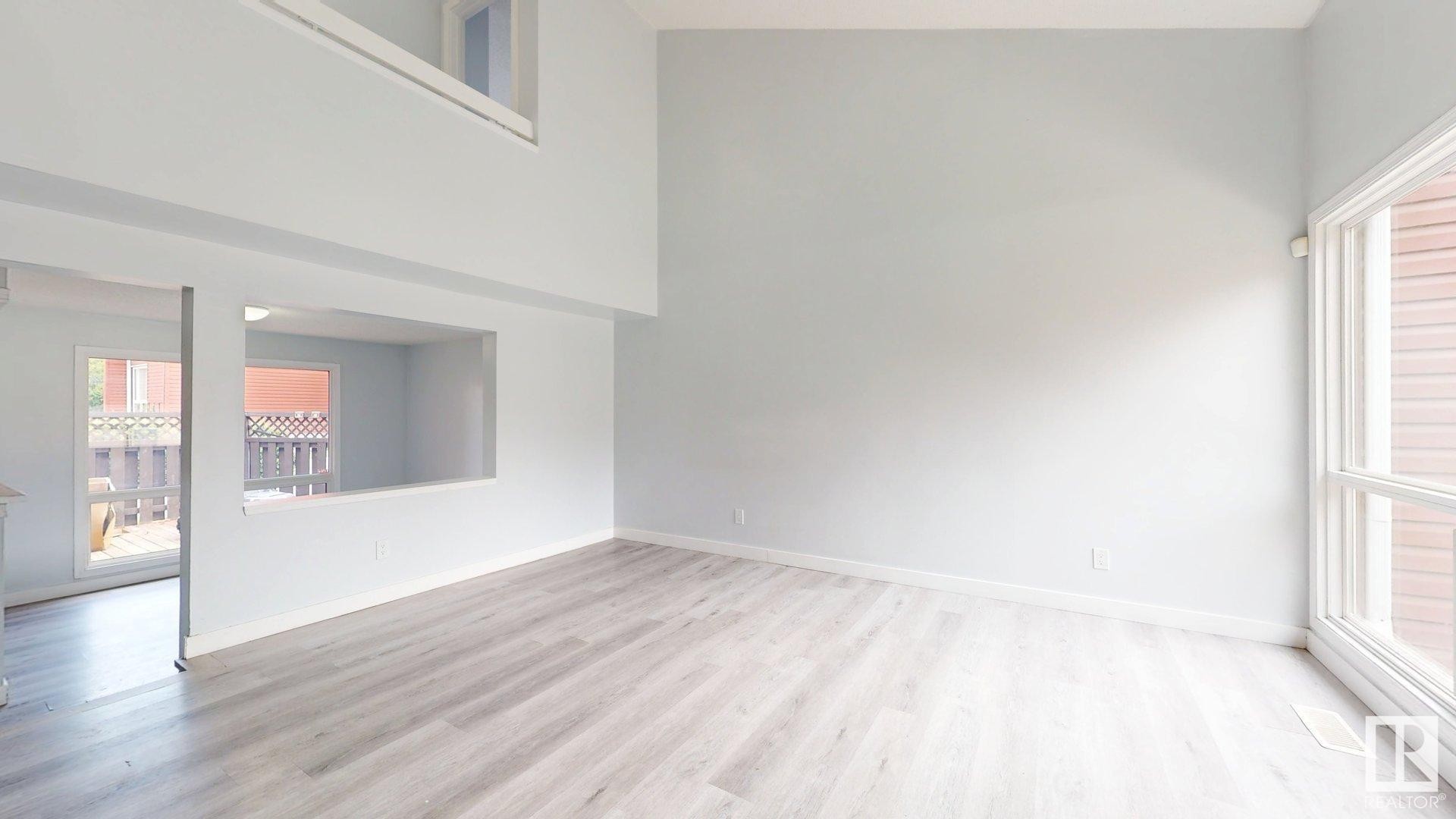 












613 MILLBOURNE Road E

,
Edmonton,




AB
T6X 3N3

