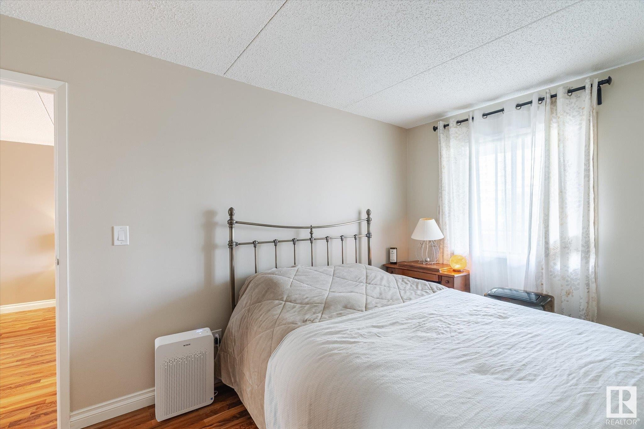 












301 9917 110 Street

,
Edmonton,




AB
T5K 2N4

