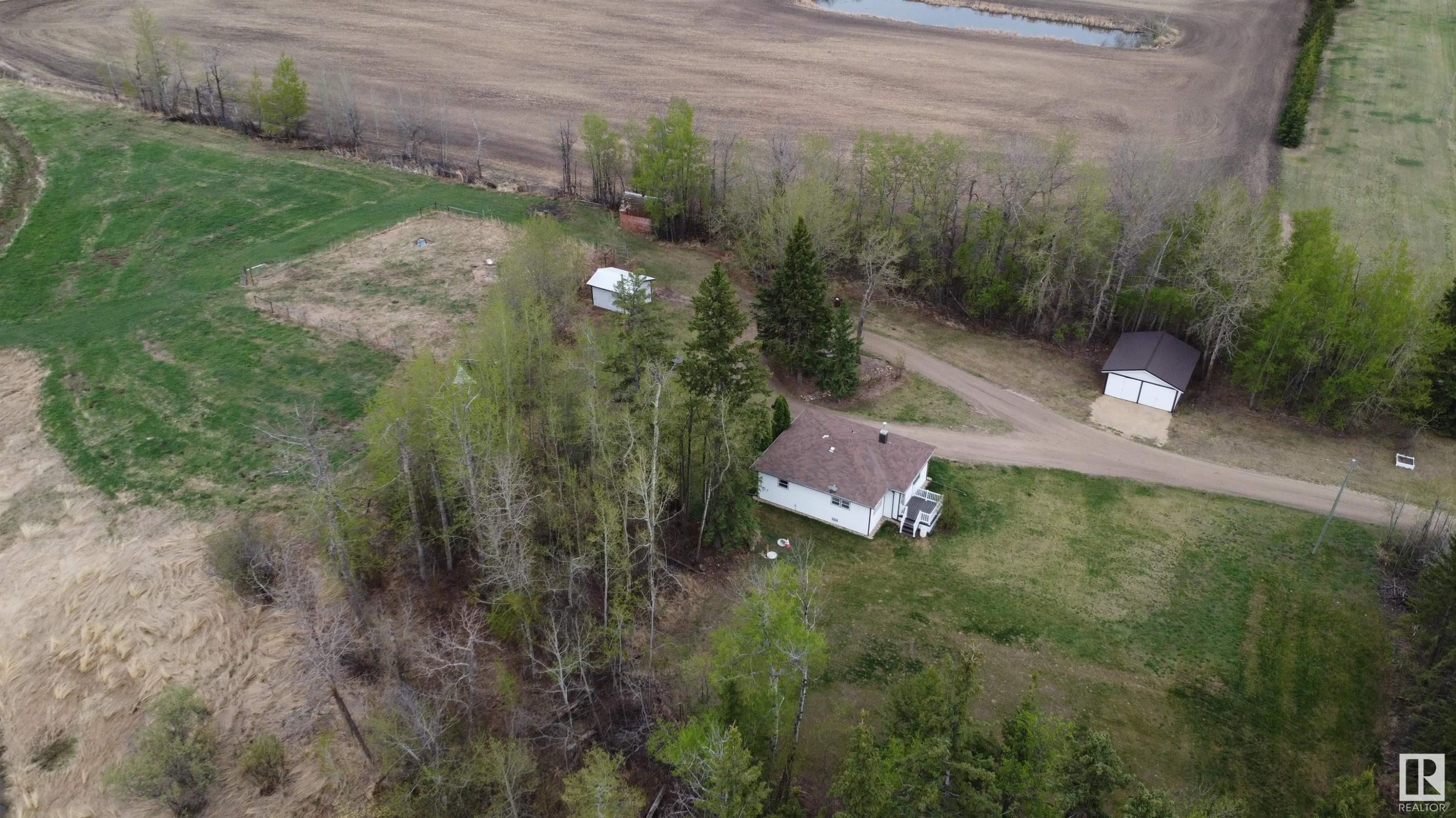 












59117 Rg Rd 11

,
Rural Westlock County,




AB
T7P 2N9

