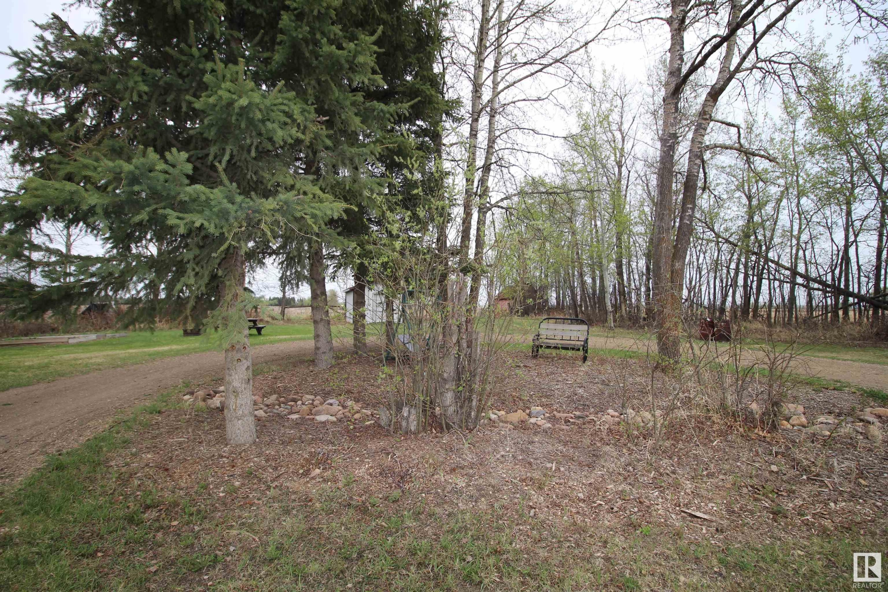 












59117 Rg Rd 11

,
Rural Westlock County,




AB
T7P 2N9

