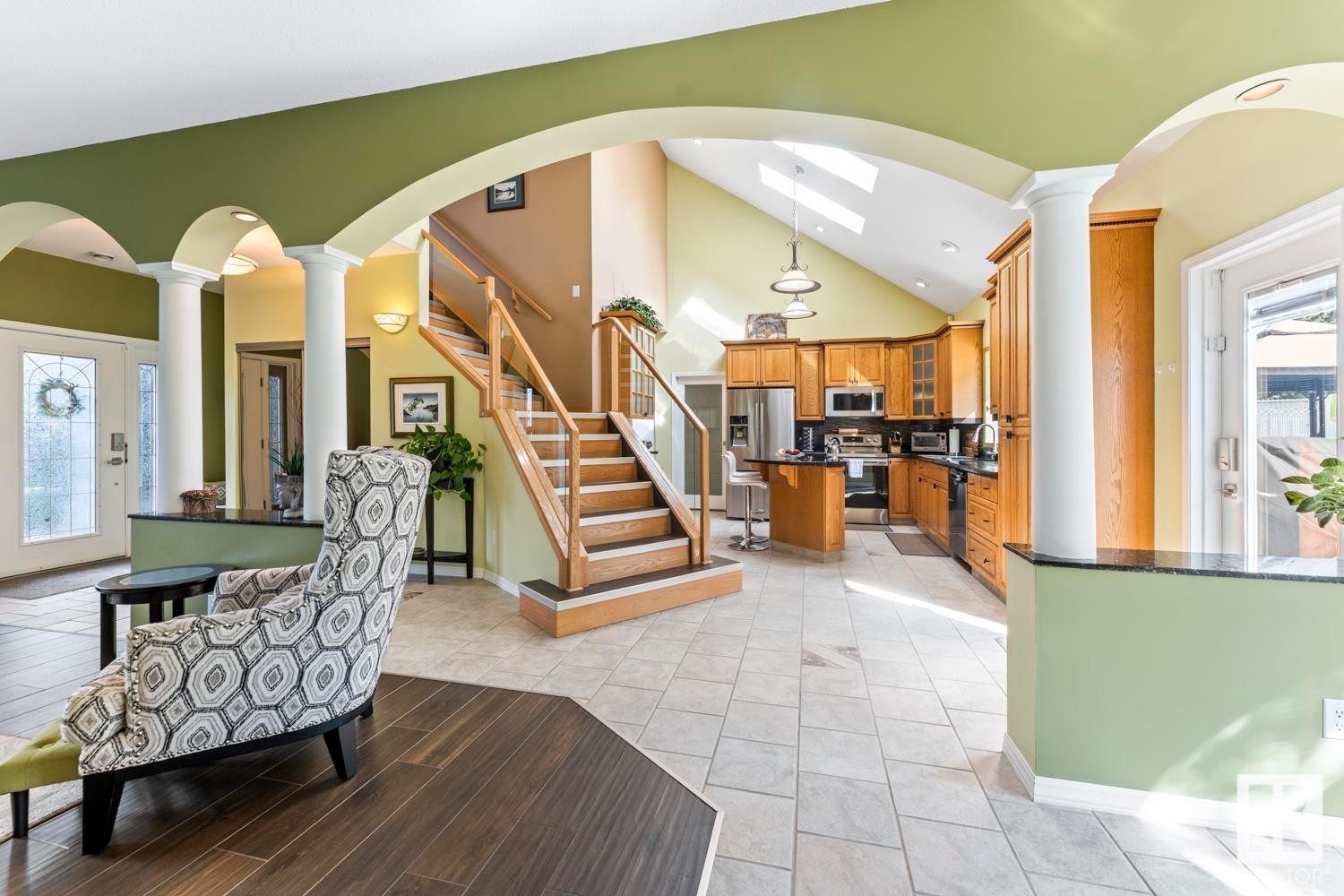 












225 Birch Avenue

,
Cold Lake,




AB
T9M 1E6

