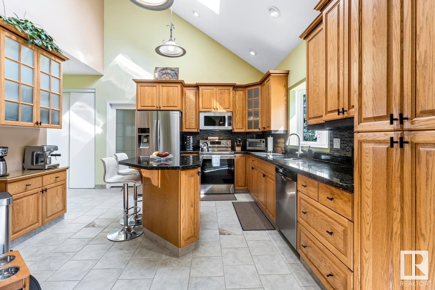 












225 Birch Avenue

,
Cold Lake,




AB
T9M 1E6

