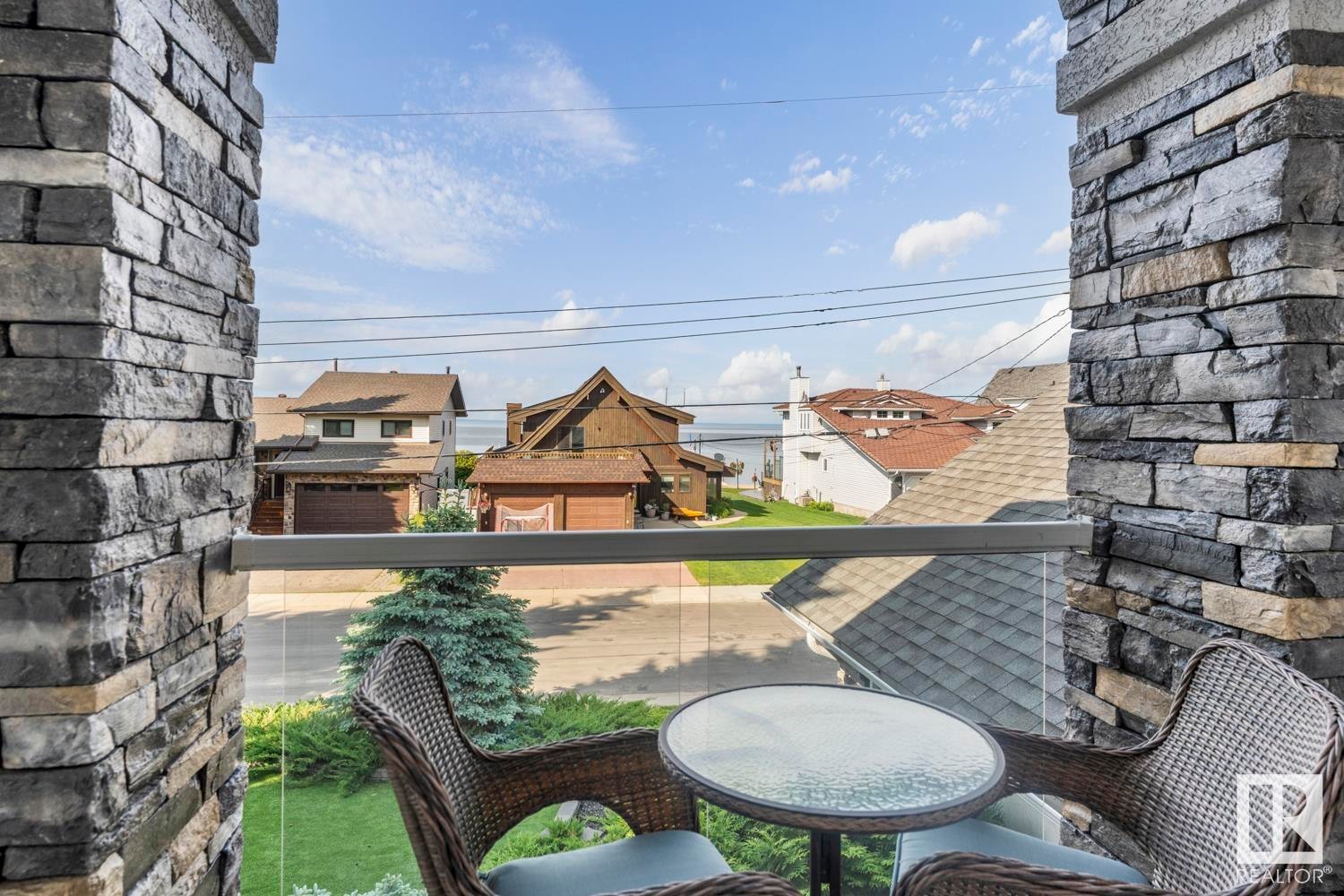 












225 Birch Avenue

,
Cold Lake,




AB
T9M 1E6

