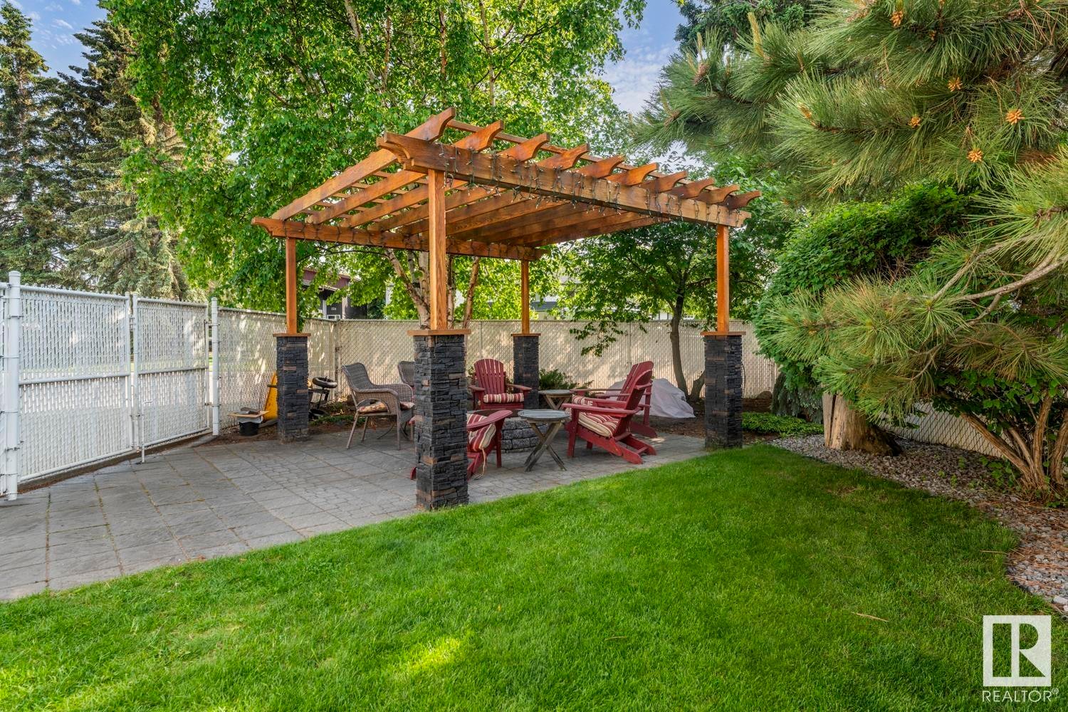 












225 Birch Avenue

,
Cold Lake,




AB
T9M 1E6

