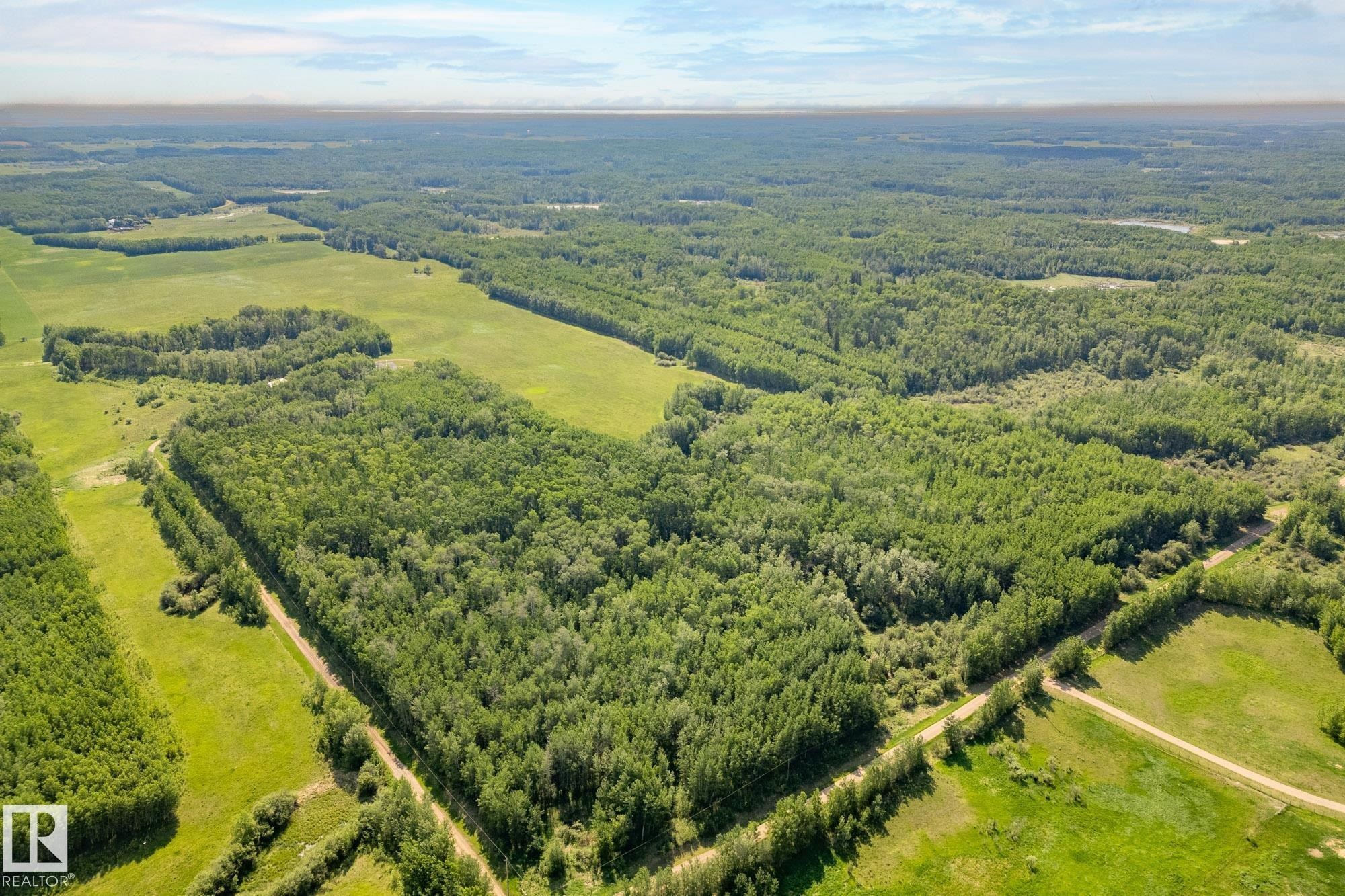 












530035 RR 195

,
Rural Lamont County,







AB
T8G 1G2

