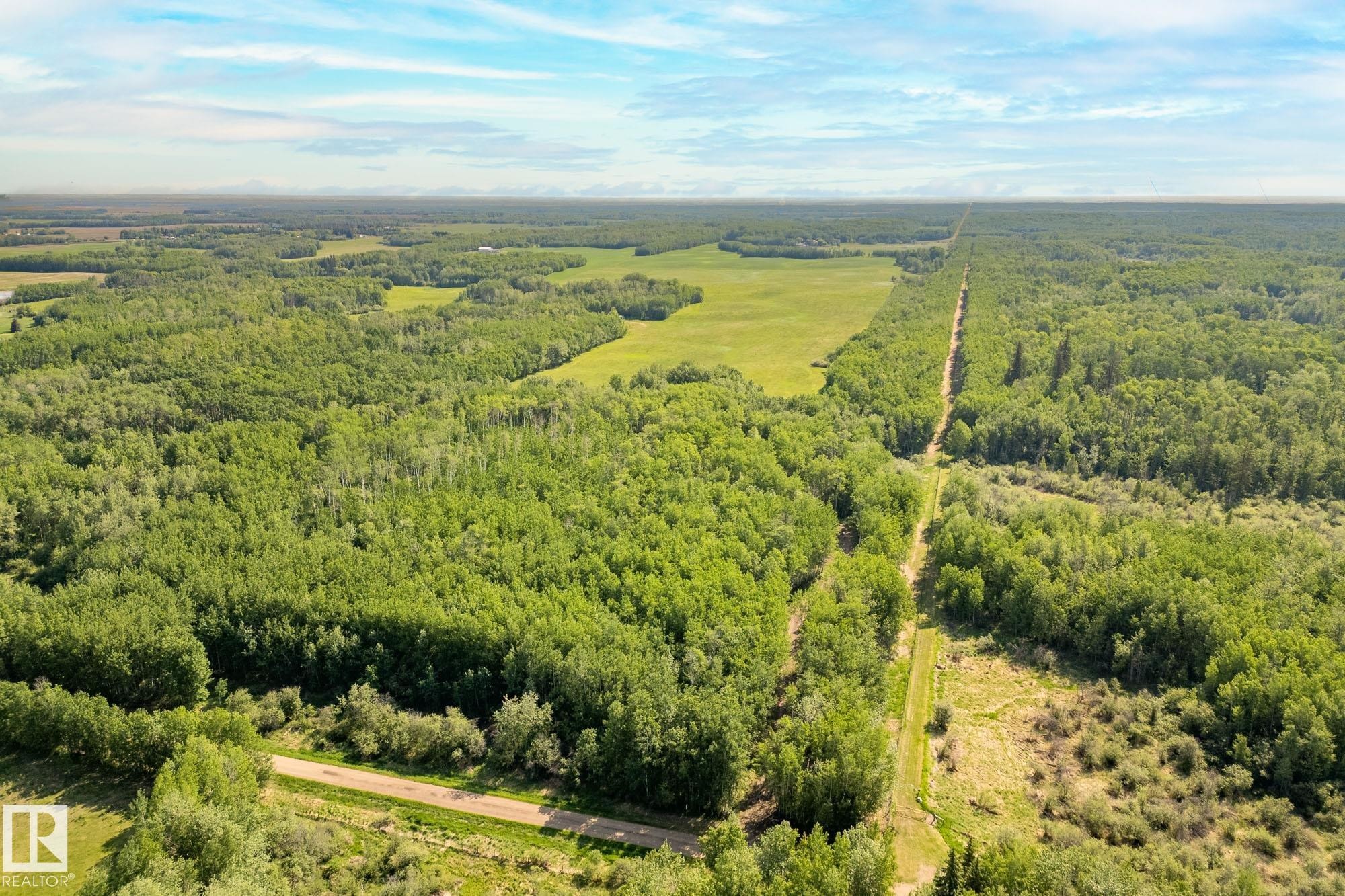 












530035 RR 195

,
Rural Lamont County,







AB
T8G 1G2

