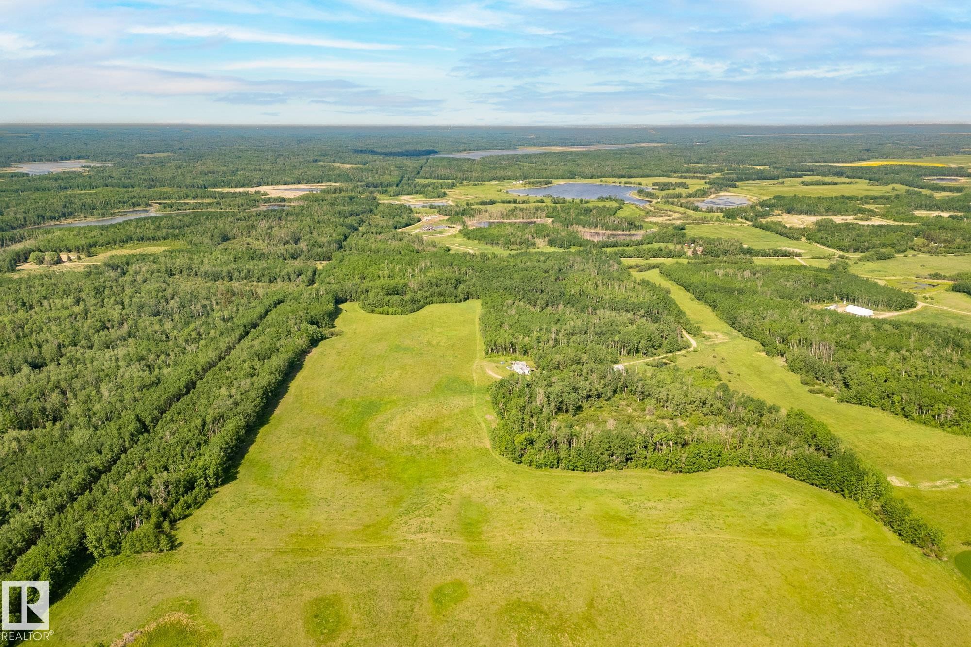 












530035 RR 195

,
Rural Lamont County,







AB
T8G 1G2


