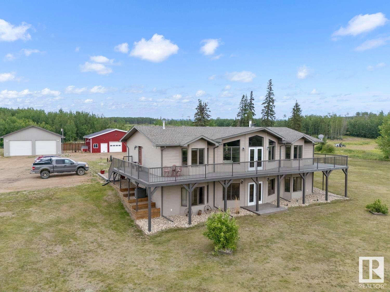 












45220 Township Road 631

,
Rural Bonnyville M.D.,




AB
T9M 1P3

