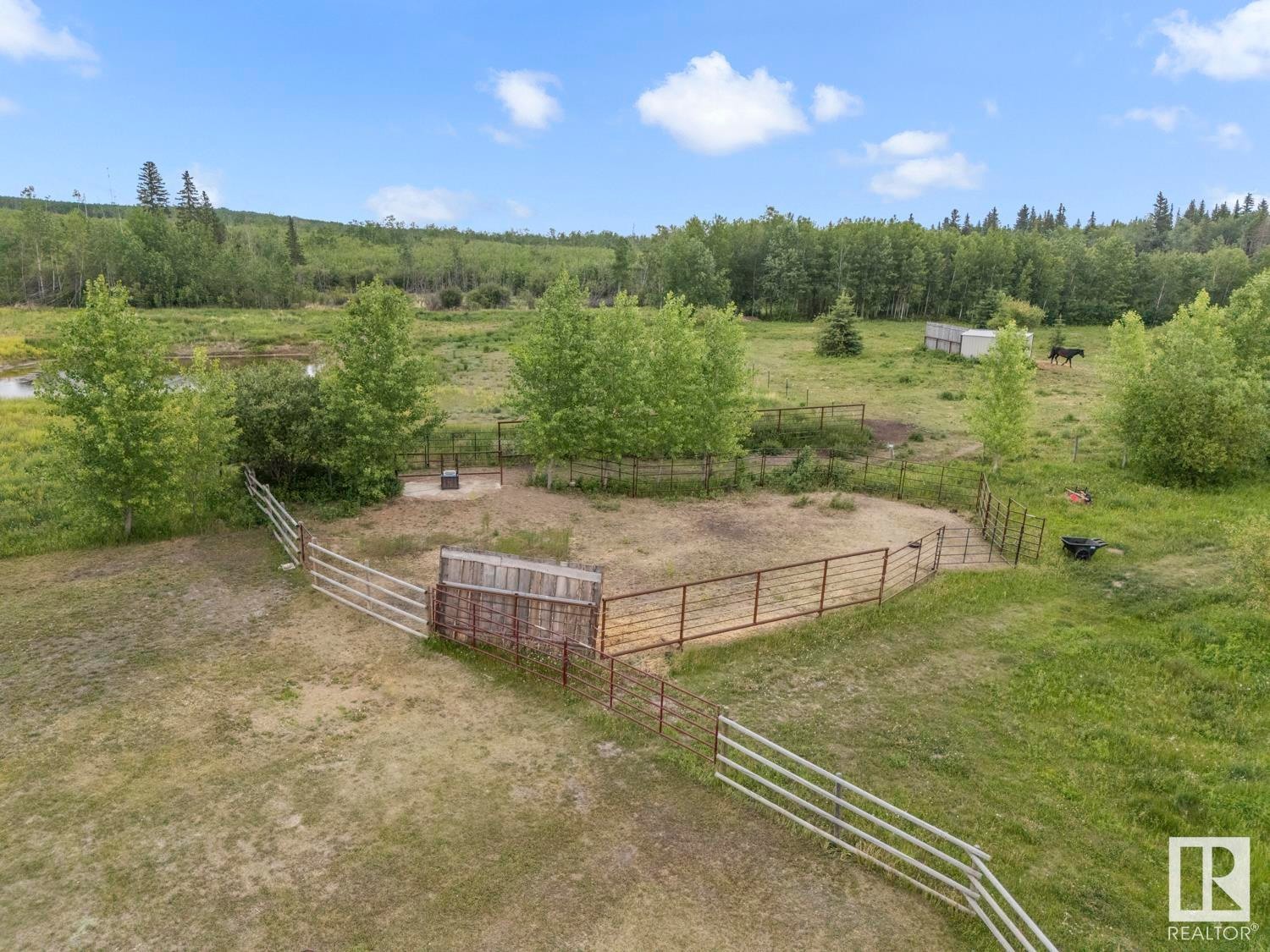 












45220 Township Road 631

,
Rural Bonnyville M.D.,




AB
T9M 1P3

