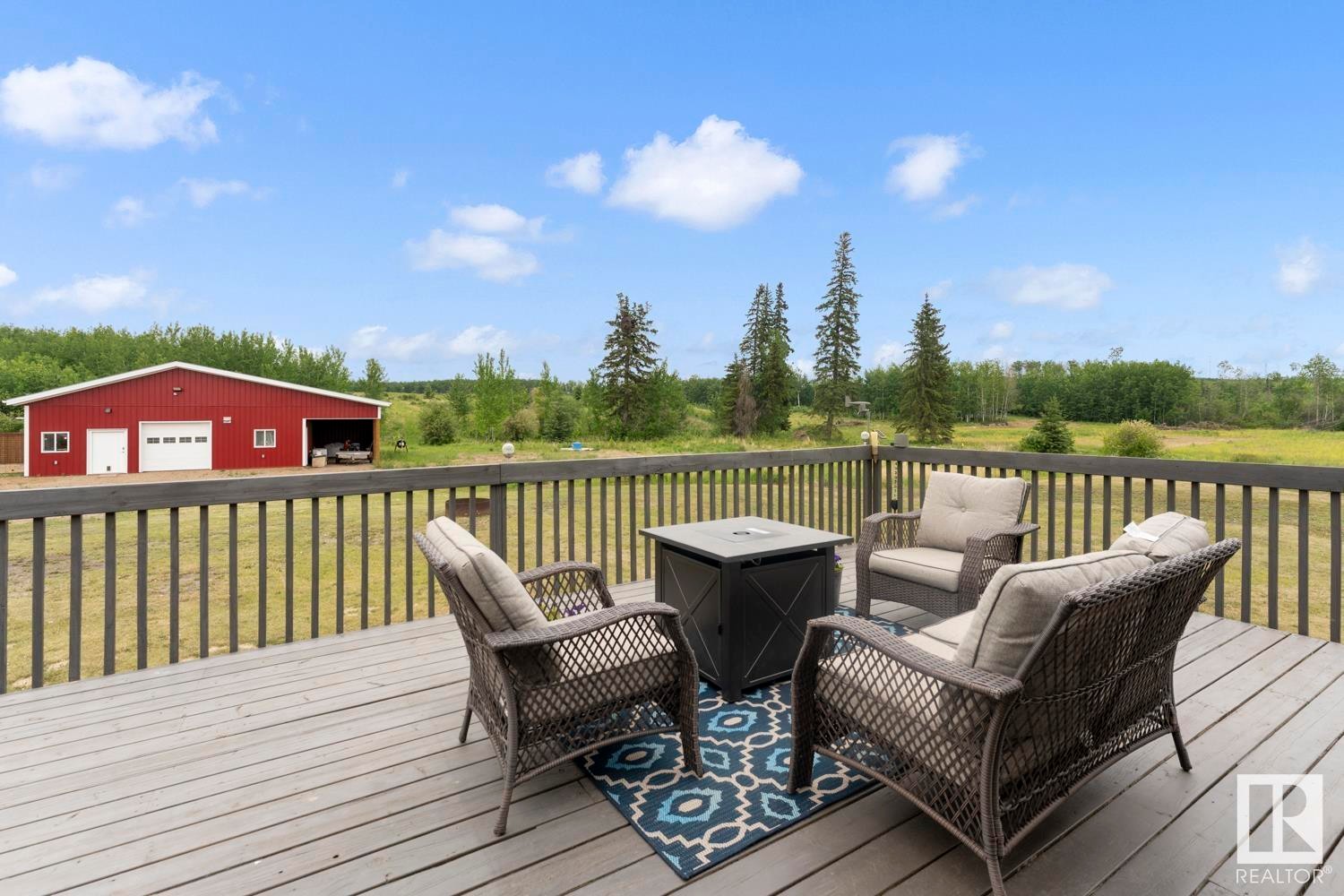 












45220 Township Road 631

,
Rural Bonnyville M.D.,




AB
T9M 1P3

