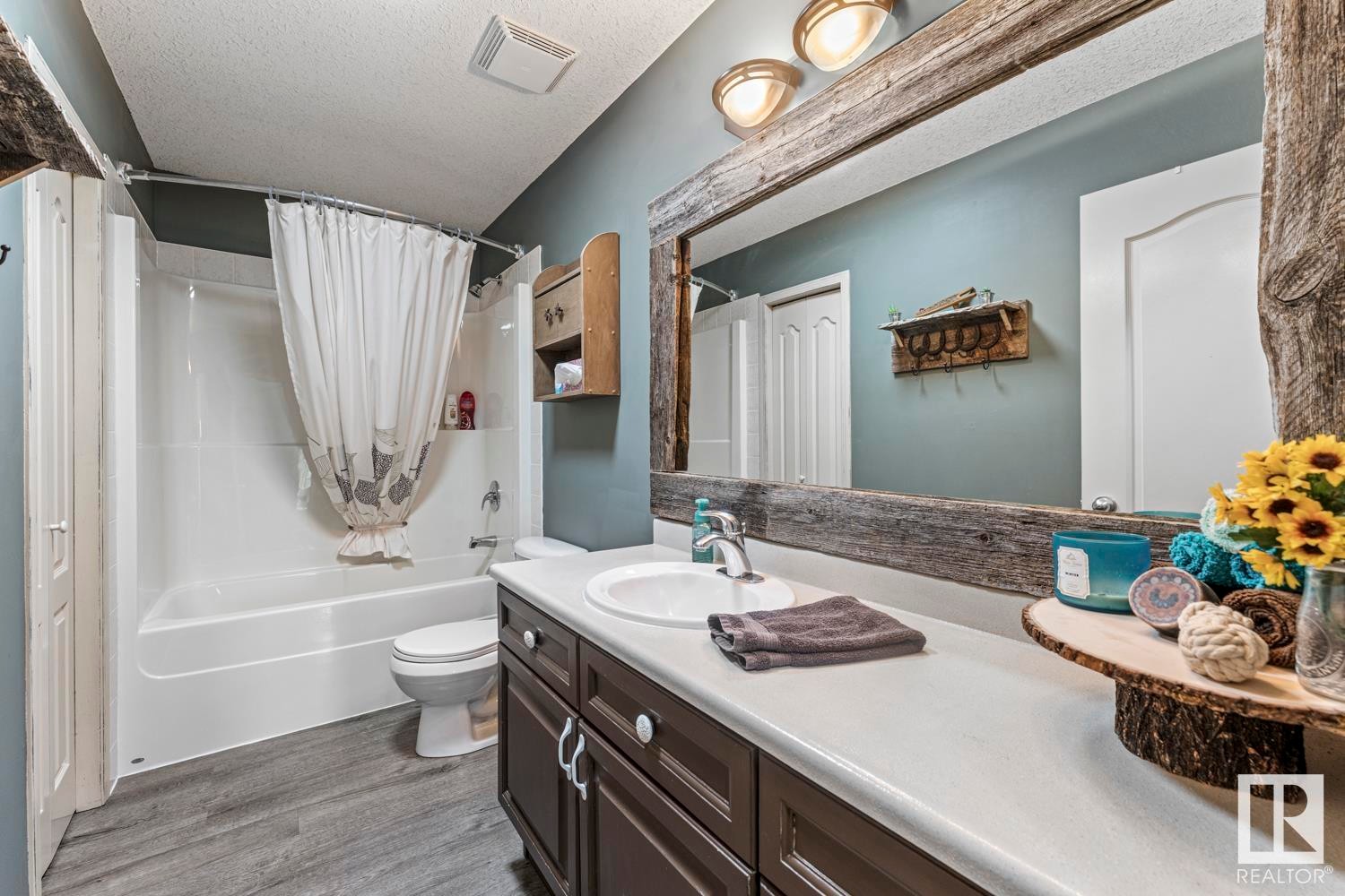 












45220 Township Road 631

,
Rural Bonnyville M.D.,




AB
T9M 1P3

