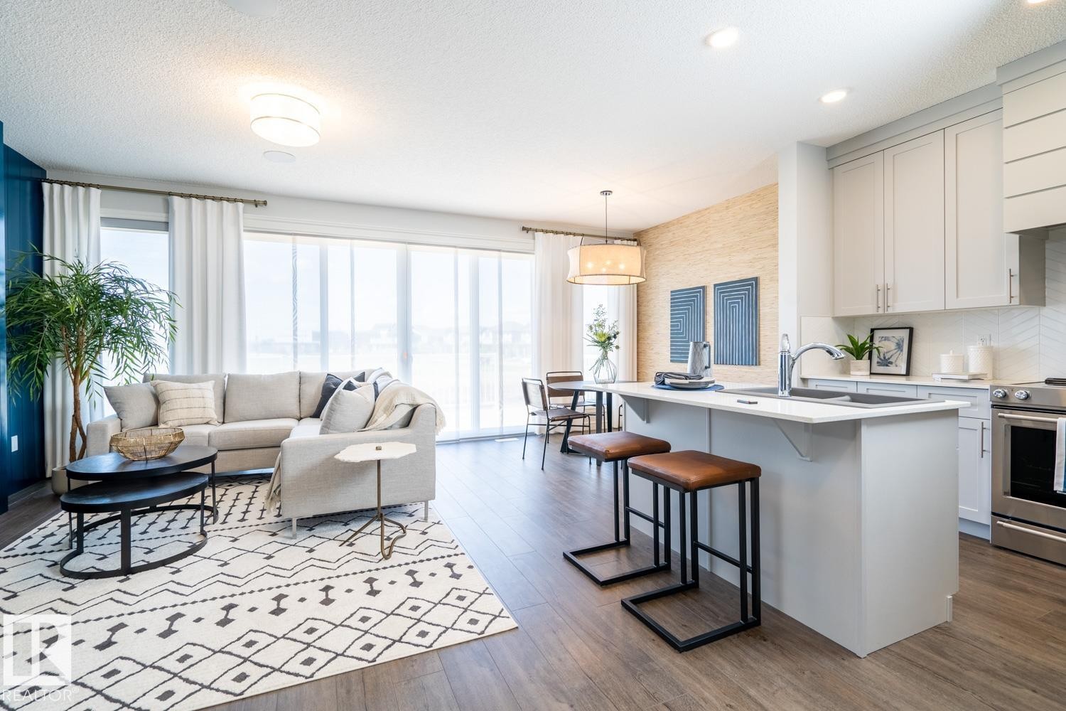 












2262 194A Street

,
Edmonton,




AB
T6M 1P7

