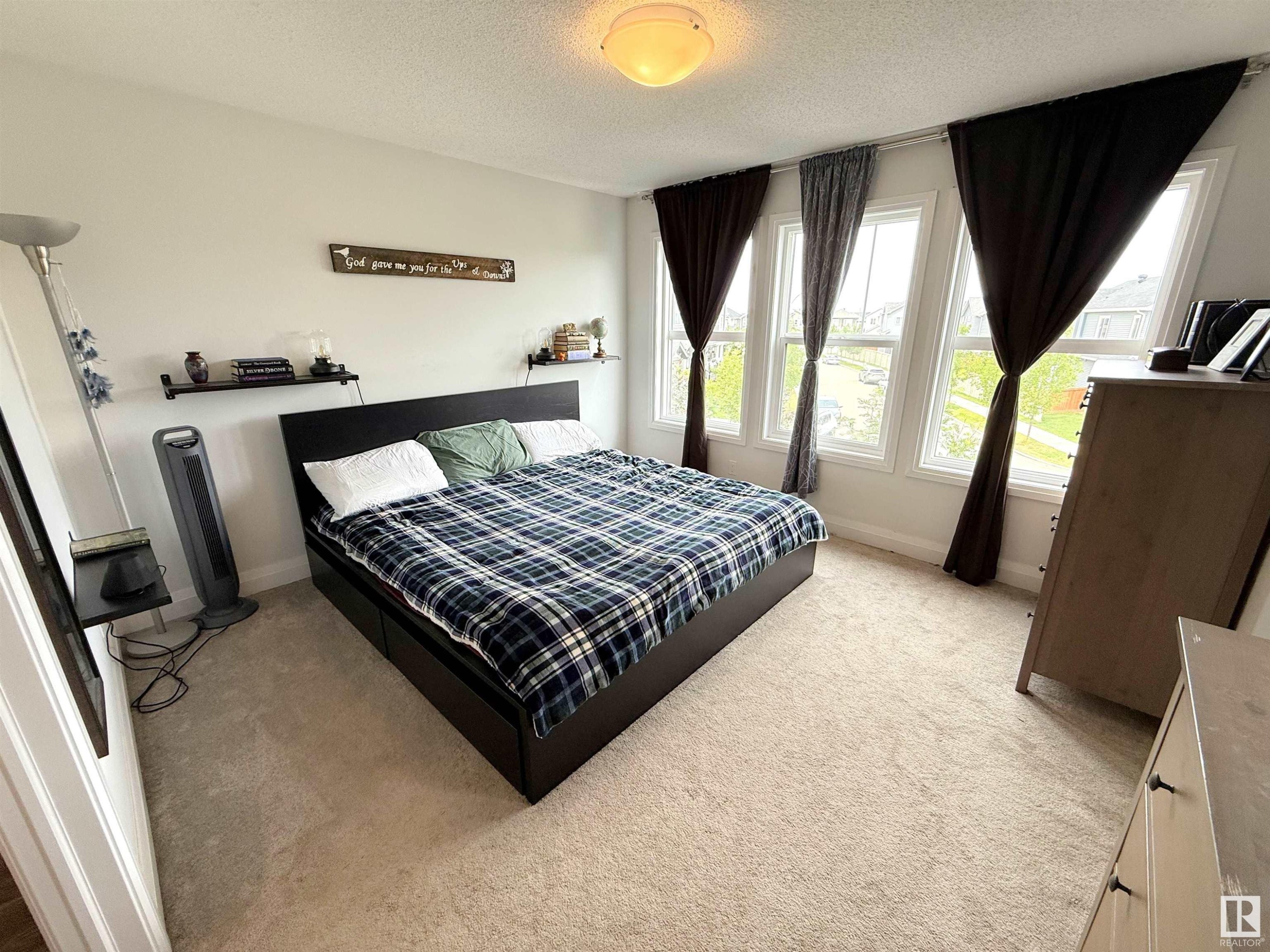 












22385 93A Avenue

,
Edmonton,




AB
T5T 7K3

