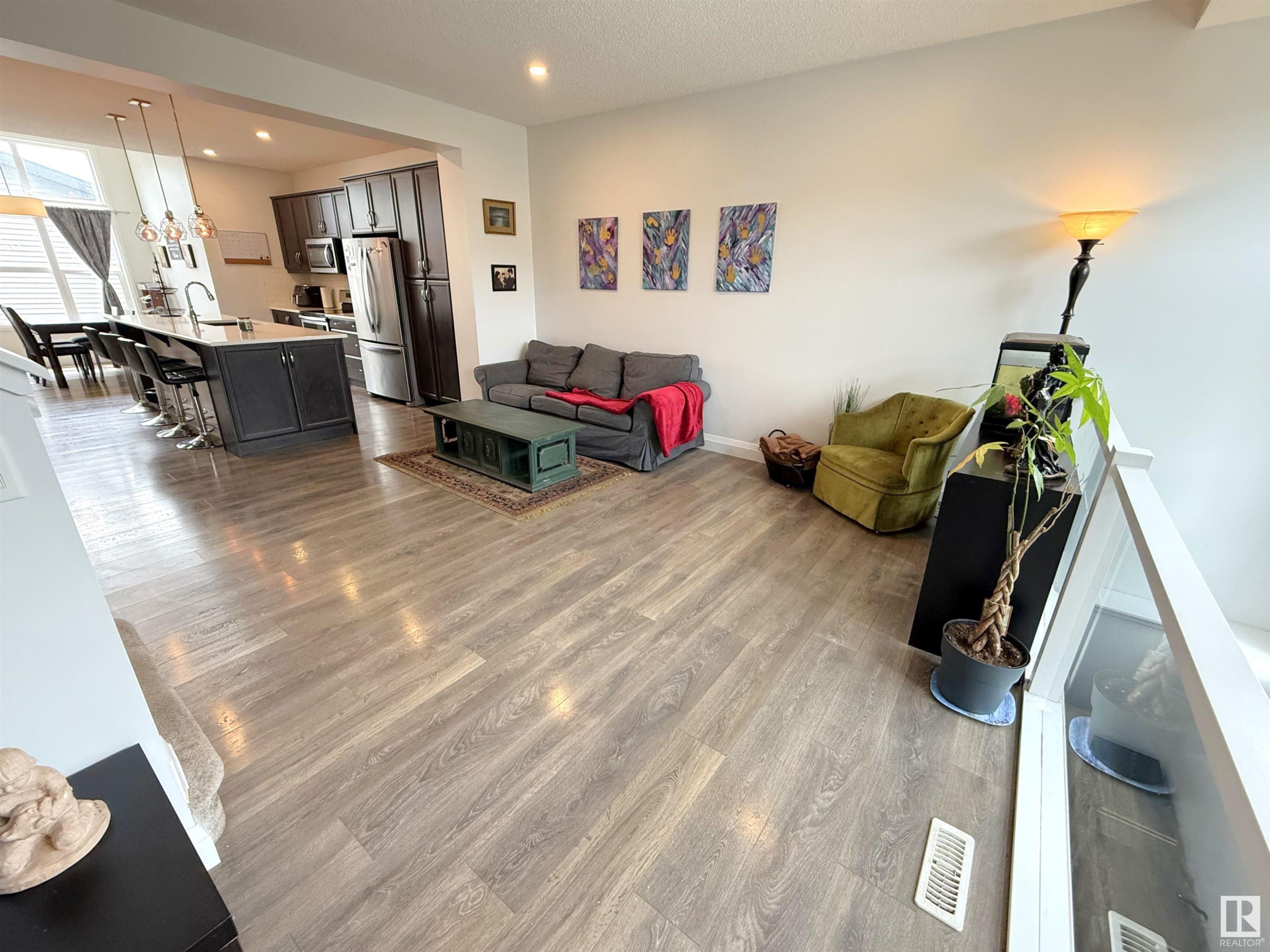 












22385 93A Avenue

,
Edmonton,




AB
T5T 7K3

