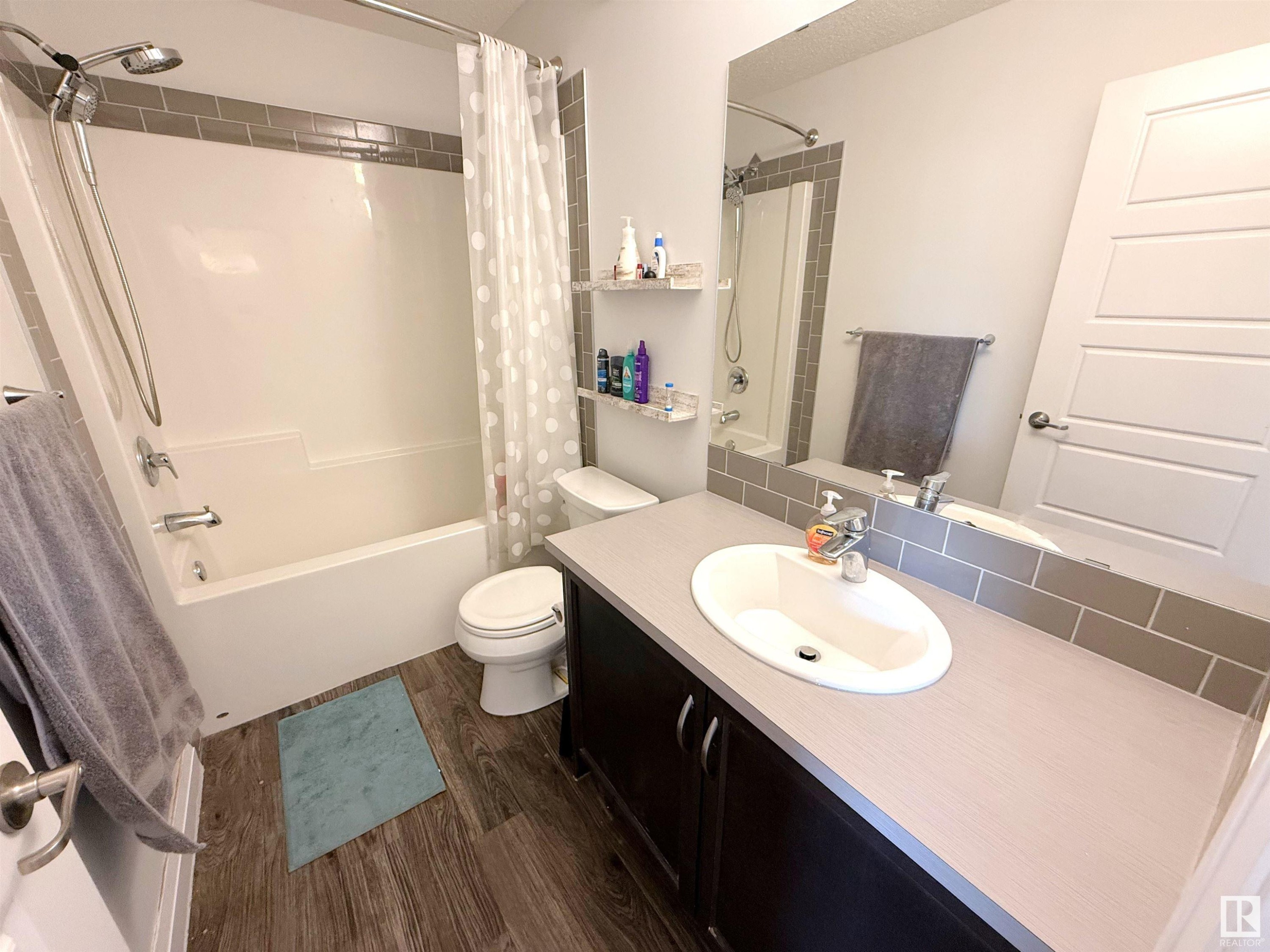 












22385 93A Avenue

,
Edmonton,




AB
T5T 7K3


