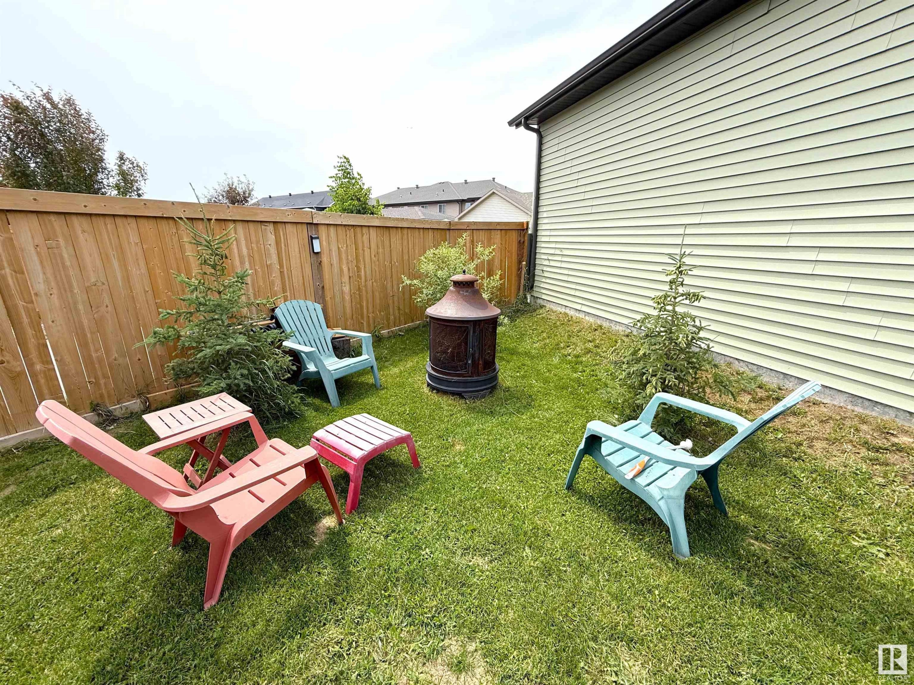 












22385 93A Avenue

,
Edmonton,




AB
T5T 7K3

