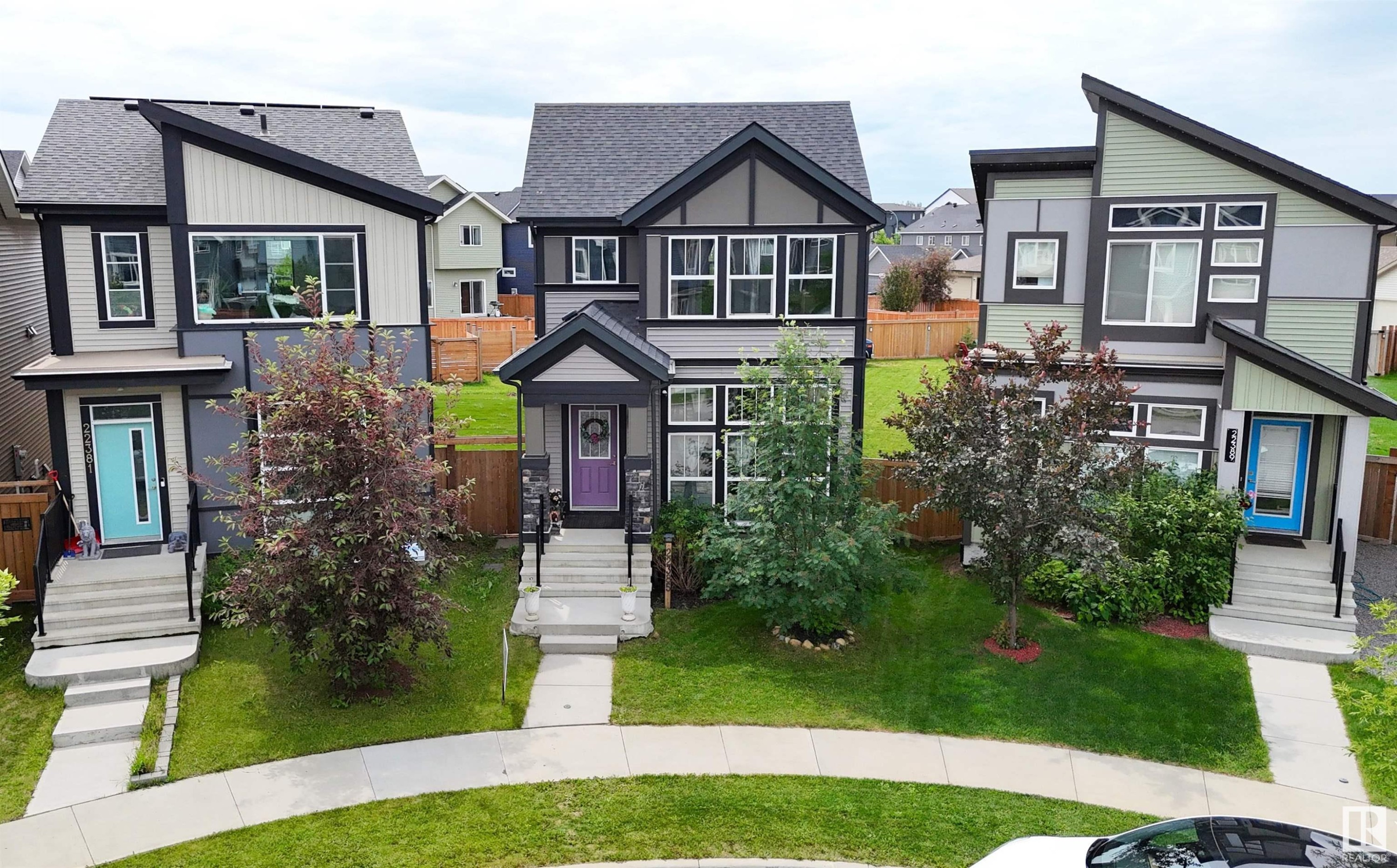












22385 93A Avenue

,
Edmonton,




AB
T5T 7K3

