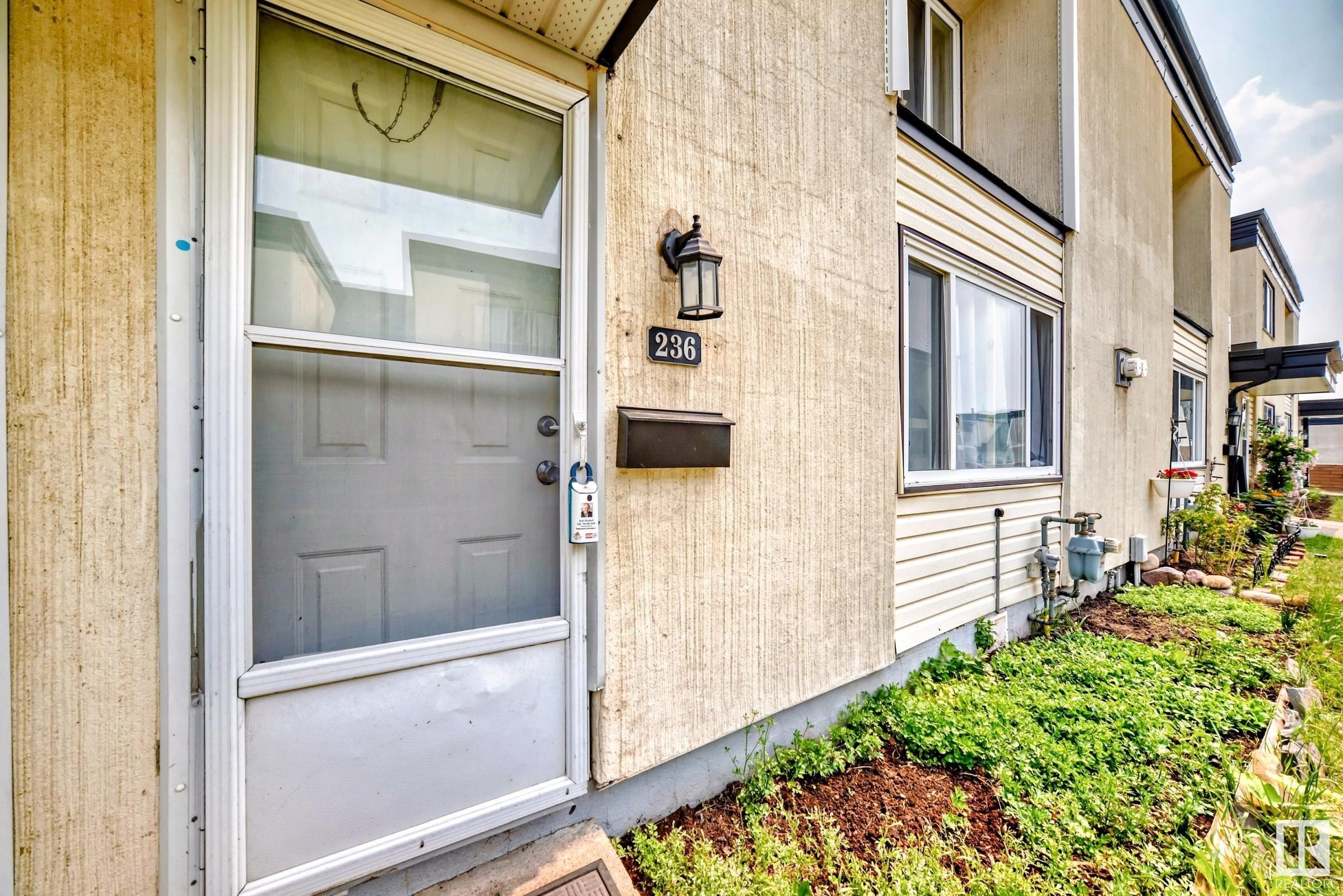 












236 3307 116A Avenue

,
Edmonton,




AB
T5W 5J9

