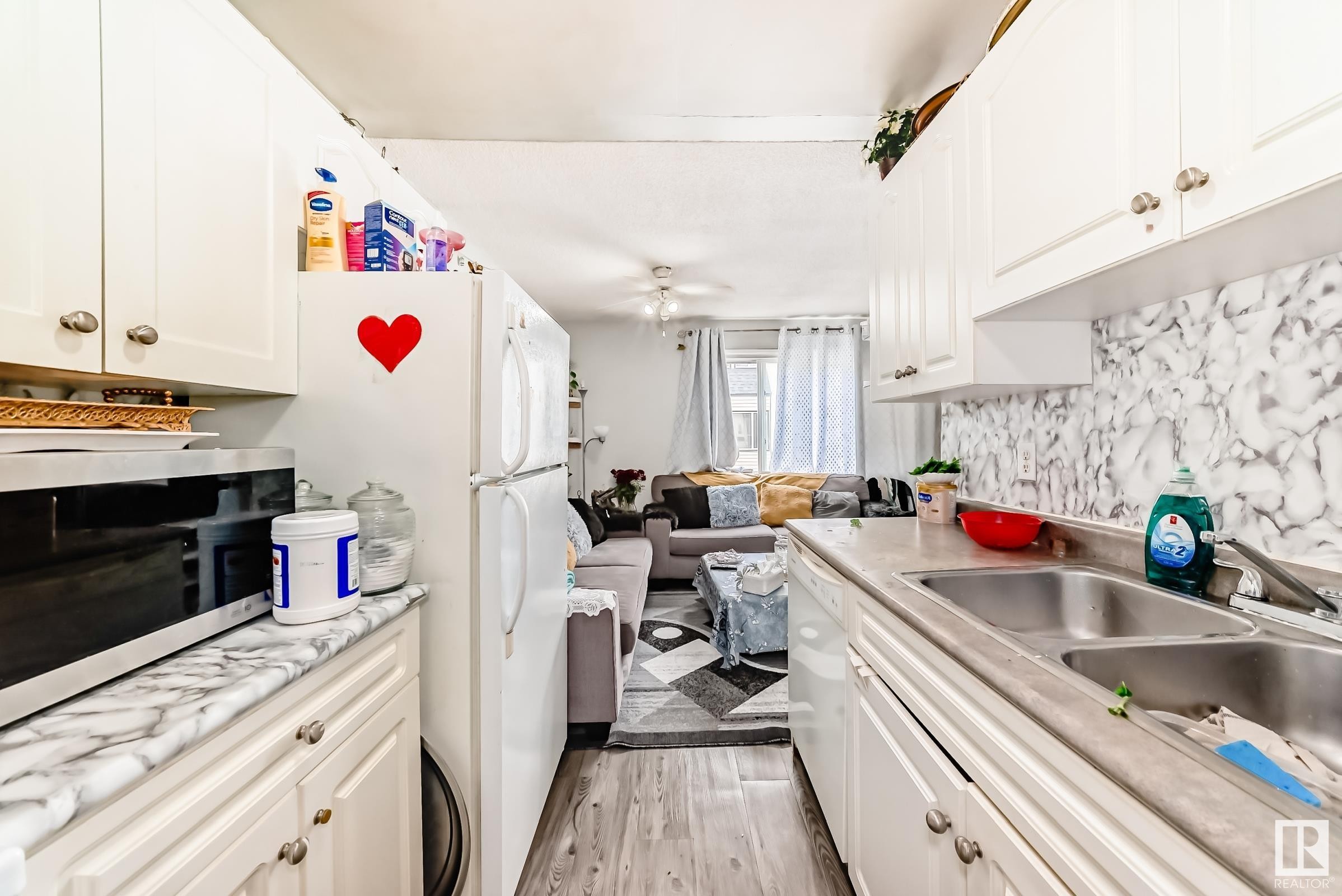 












236 3307 116A Avenue

,
Edmonton,




AB
T5W 5J9


