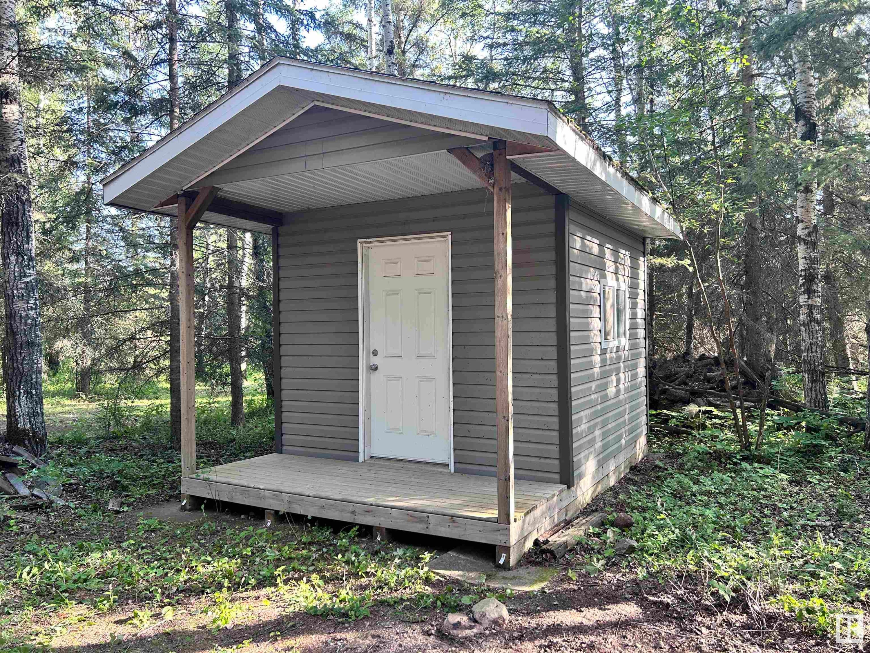 












100-231054 TWP RD 623.8

,
Rural Athabasca County,







AB
T0G 1Z0


