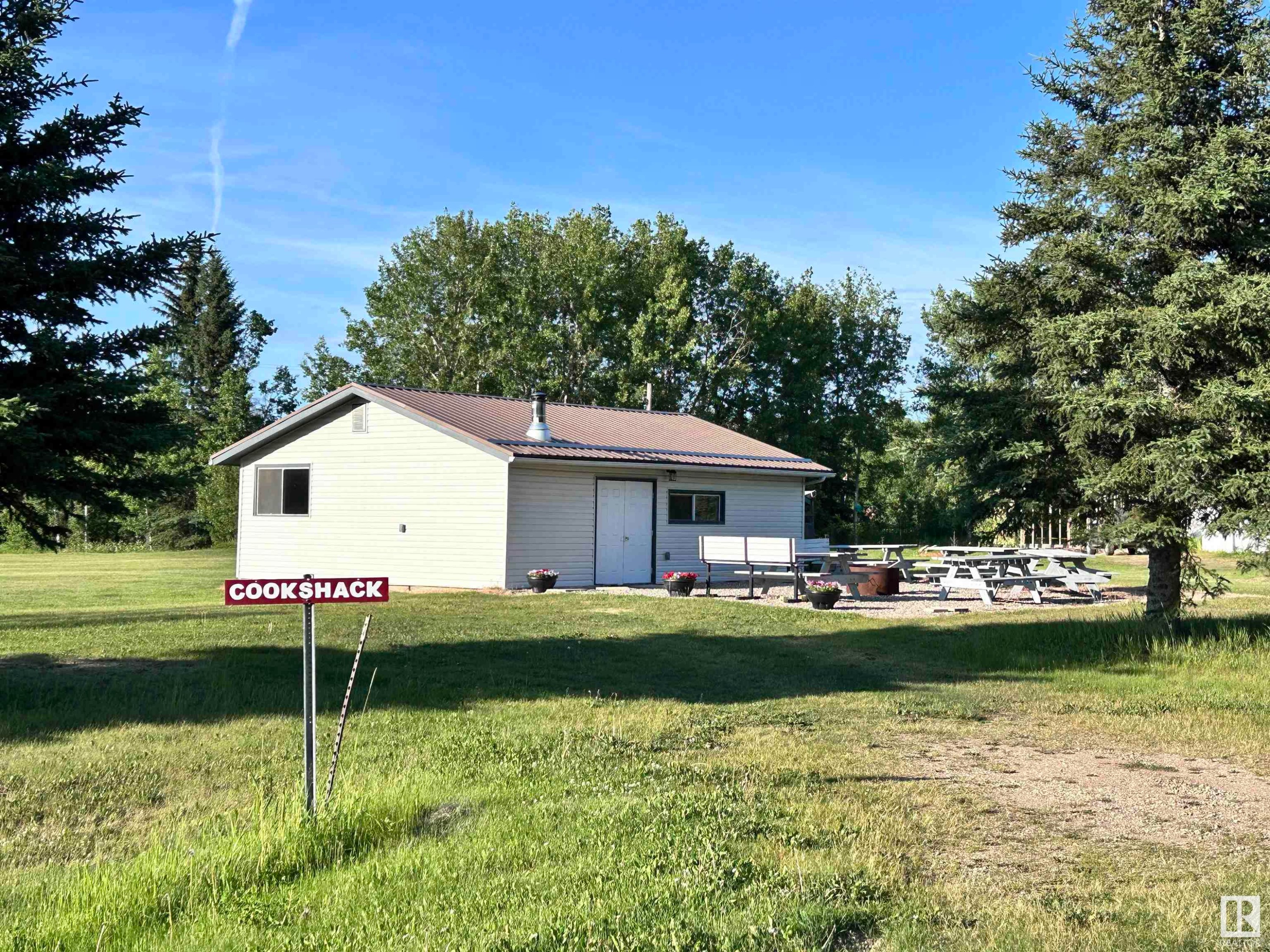 












100-231054 TWP RD 623.8

,
Rural Athabasca County,







AB
T0G 1Z0

