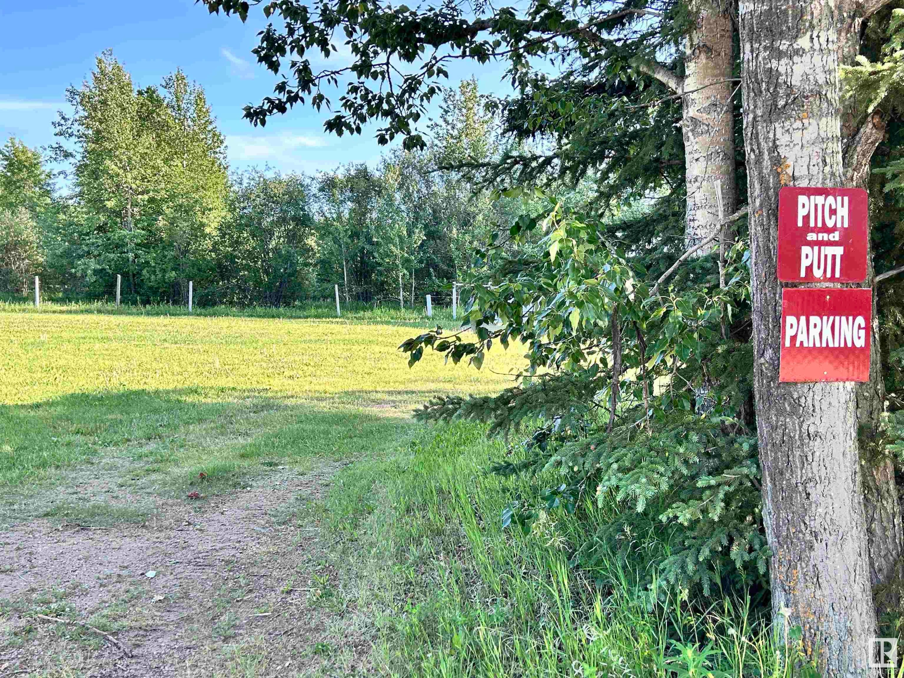 












100-231054 TWP RD 623.8

,
Rural Athabasca County,







AB
T0G 1Z0

