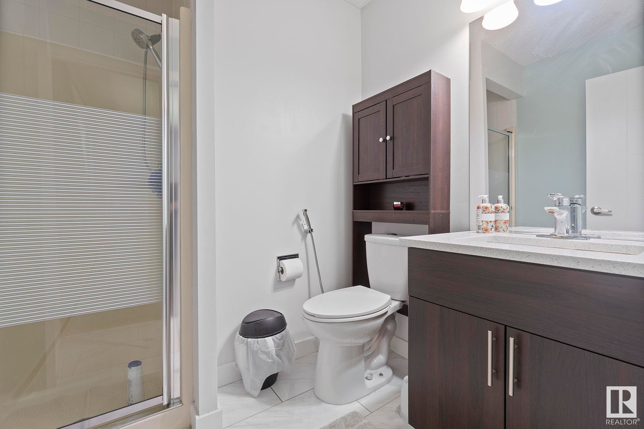












18404 66 Avenue

,
Edmonton,




AB
T5T 2M2

