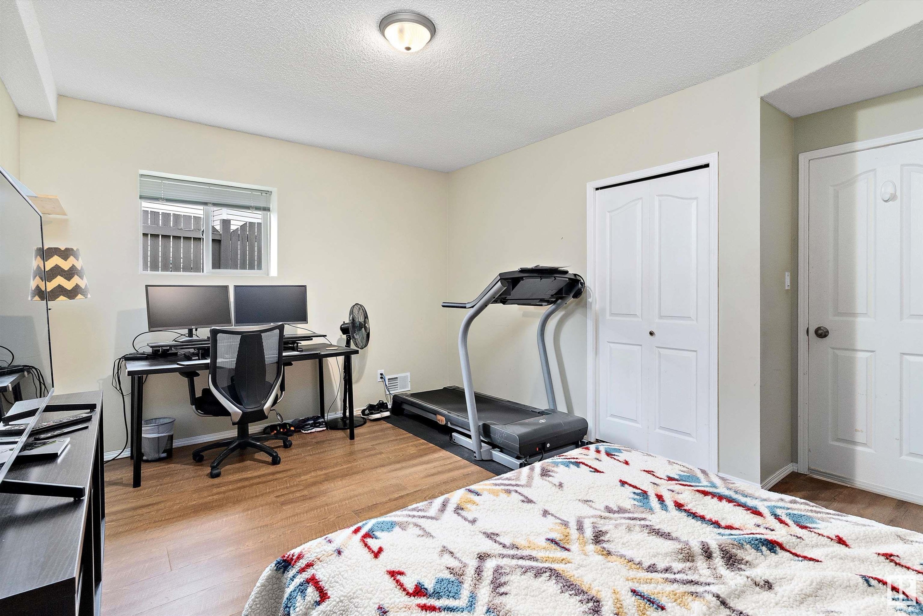 












11108 10A Avenue

,
Edmonton,




AB
T6J 6S8

