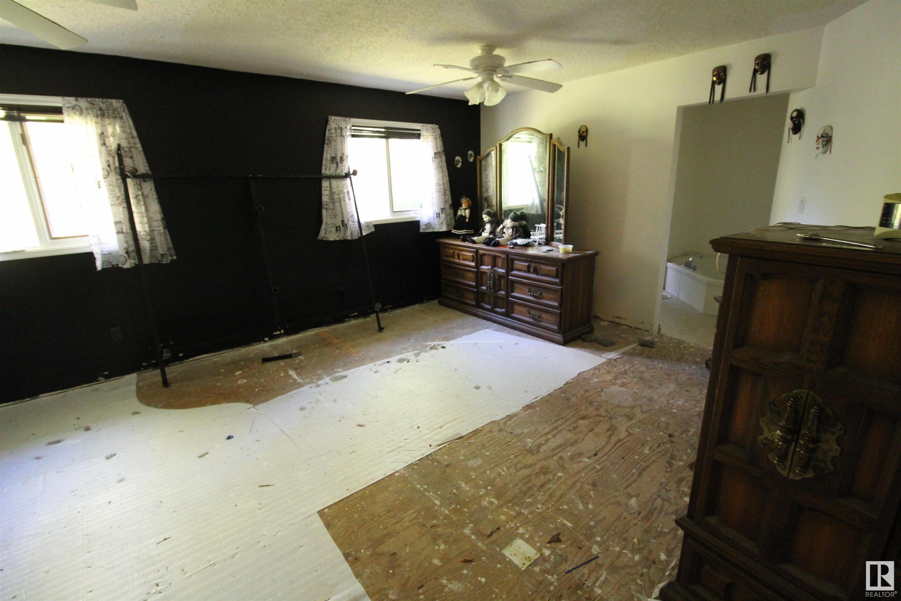 












59211 Hwy 2

,
Rural Westlock County,




AB
T0G 0P0

