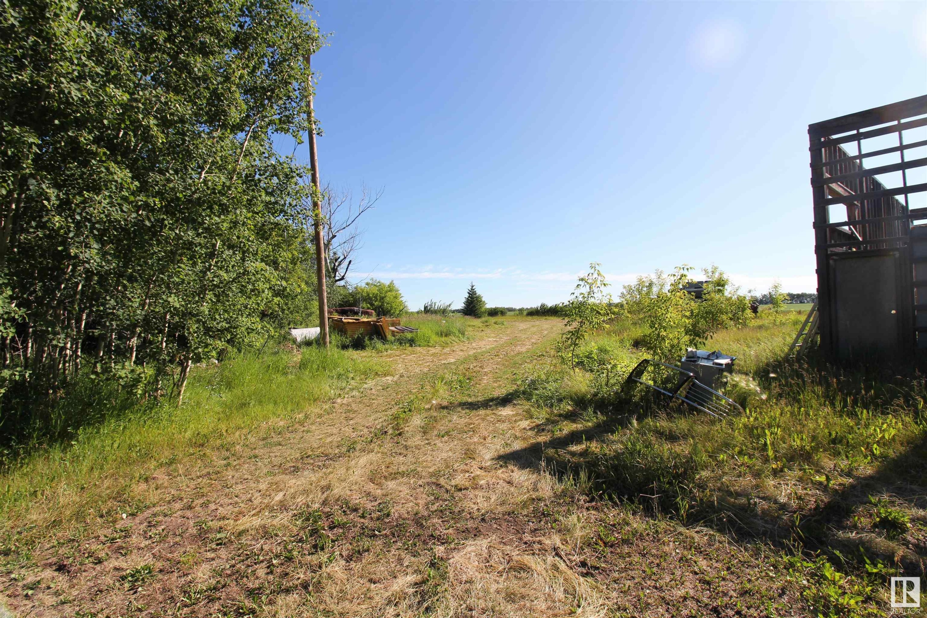 












59211 Hwy 2

,
Rural Westlock County,




AB
T0G 0P0

