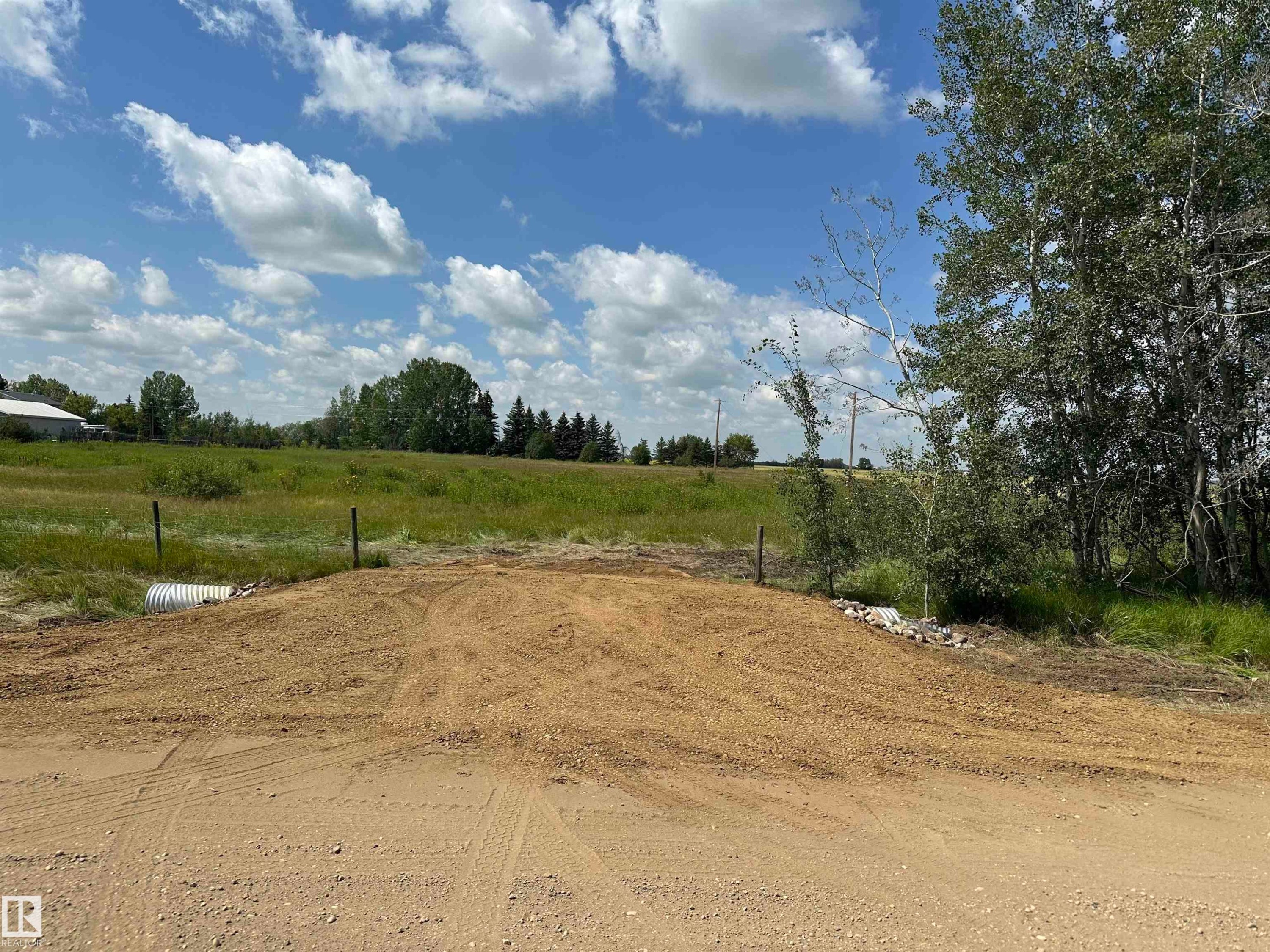 












Hwy 613 Rge Rd 235

,
Rural Wetaskiwin County,







AB
T0C 1Z0

