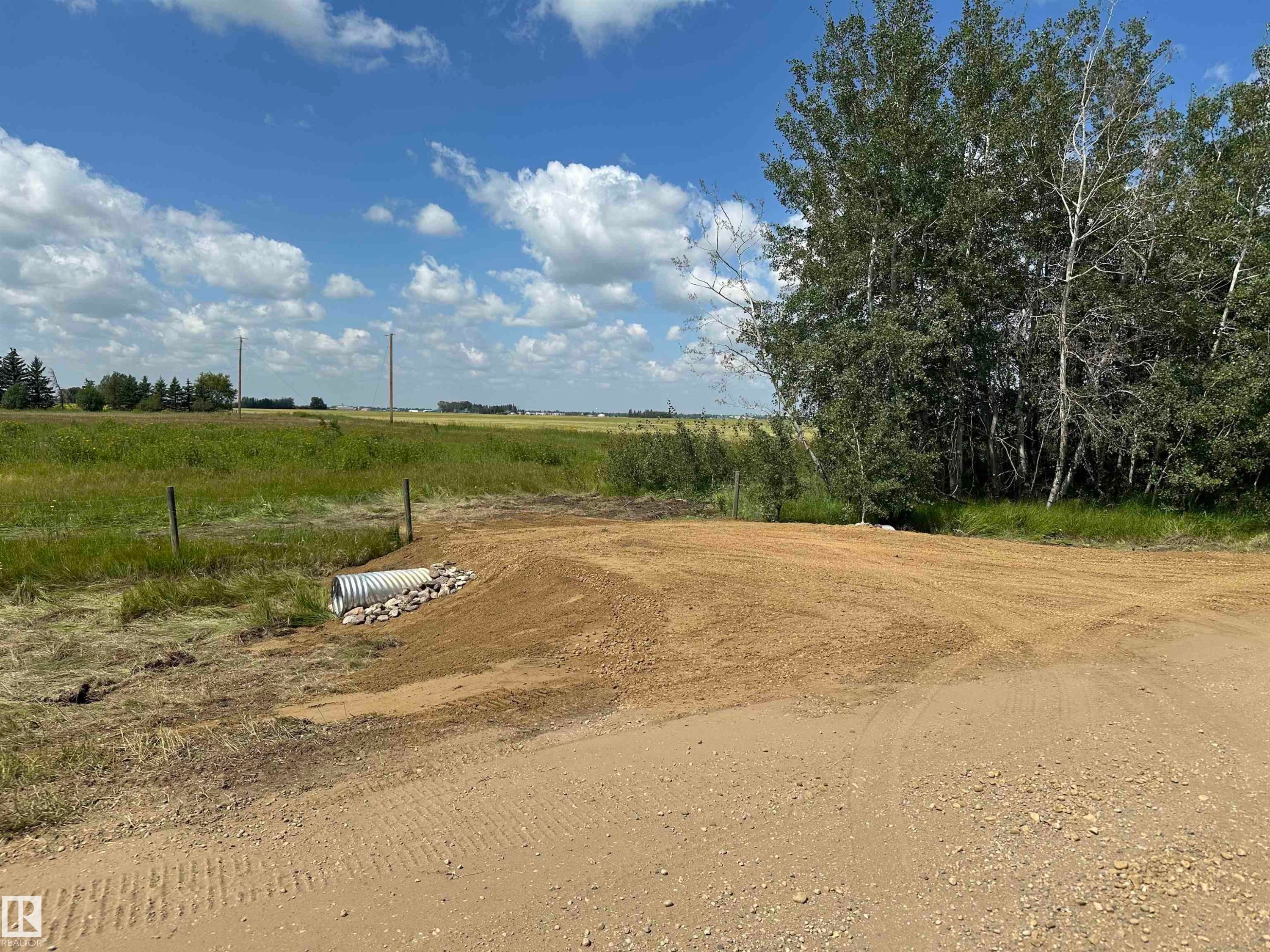 












Hwy 613 Rge Rd 235

,
Rural Wetaskiwin County,







AB
T0C 1Z0

