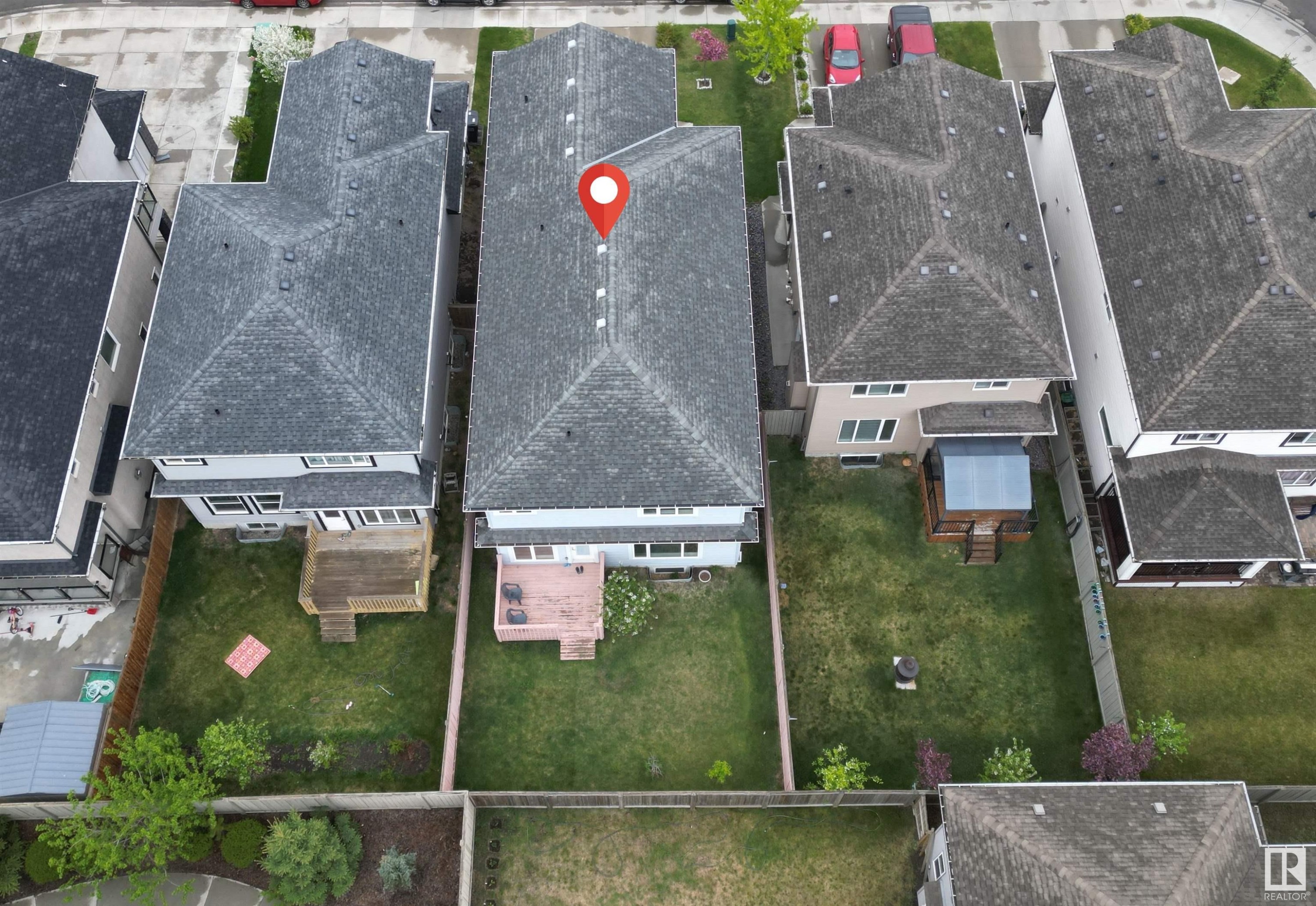 












2212 22 Street

,
Edmonton,




AB
T6T 0Z1

