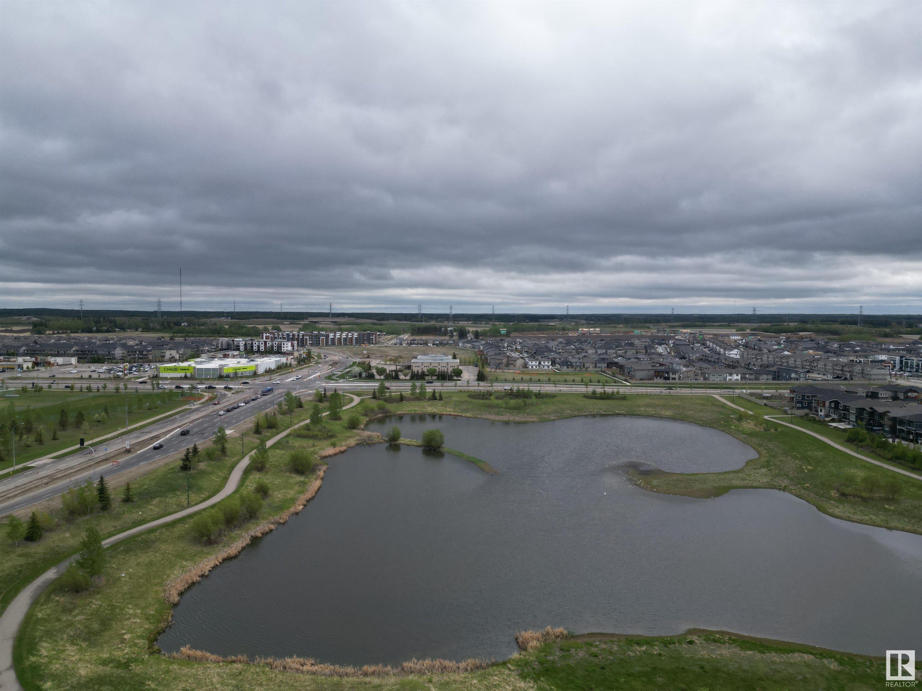 












2212 22 Street

,
Edmonton,




AB
T6T 0Z1


