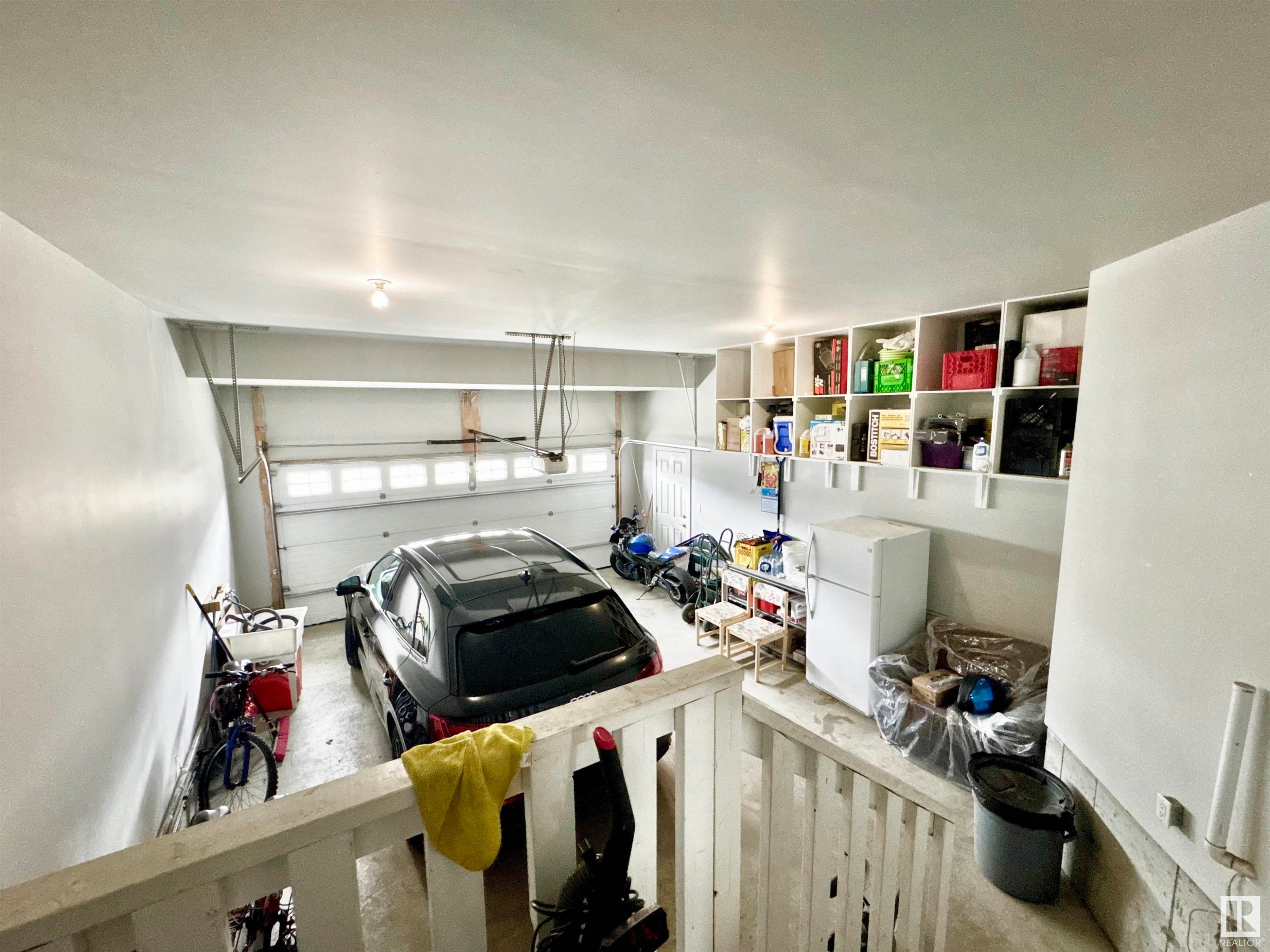 












2212 22 Street

,
Edmonton,




AB
T6T 0Z1

