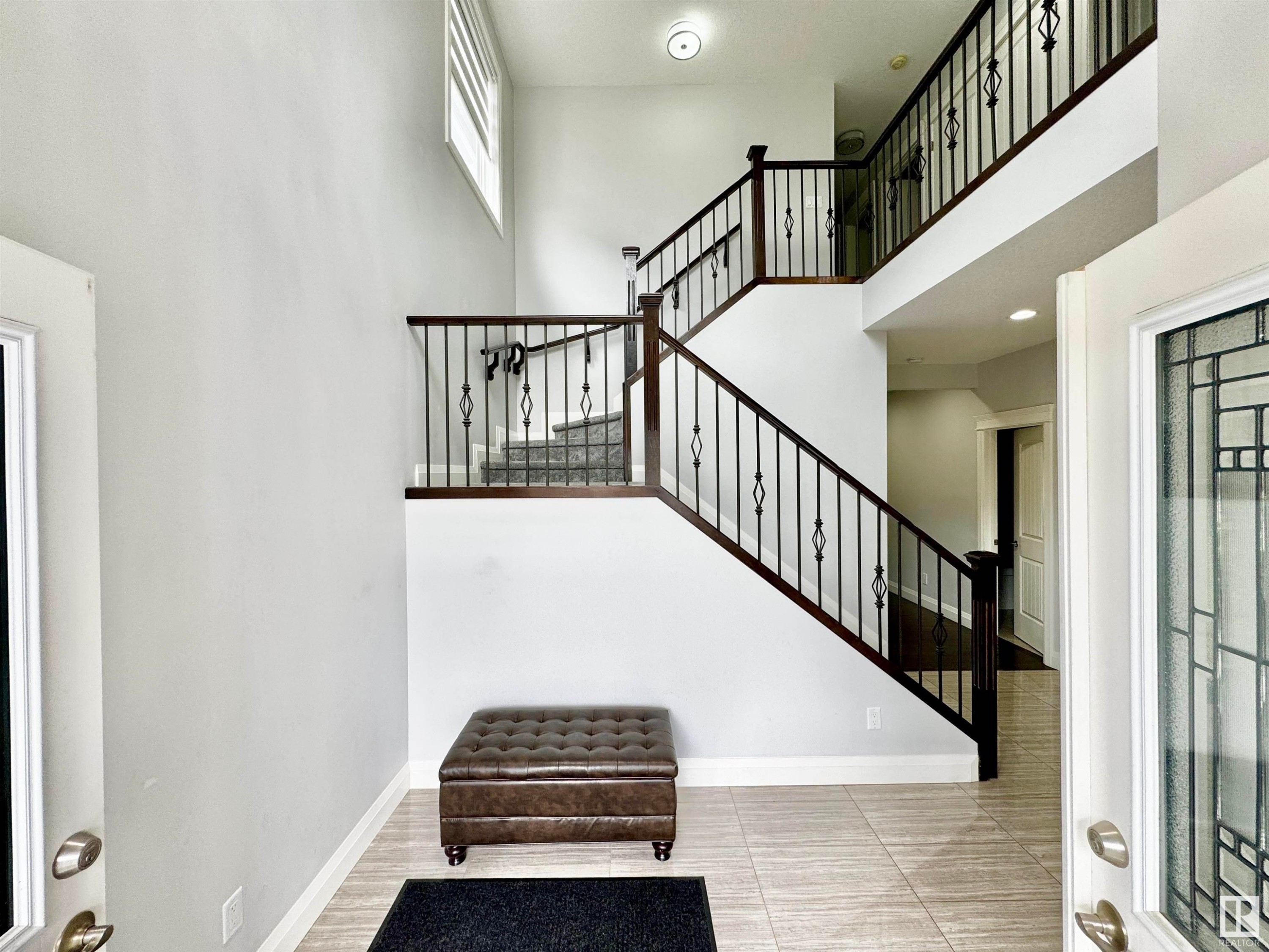 












2212 22 Street

,
Edmonton,




AB
T6T 0Z1

