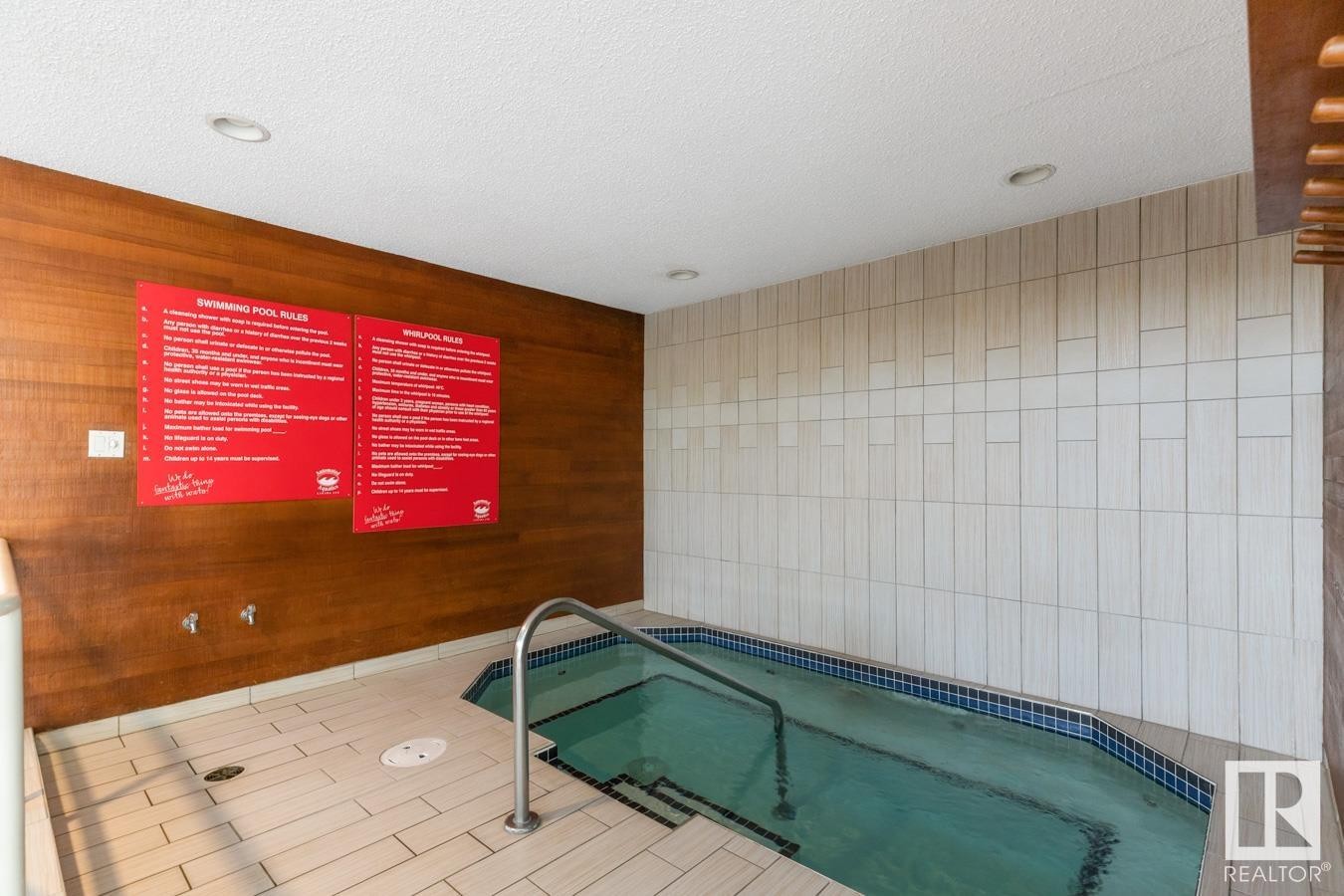 












402 9929 SASKATCHEWAN Drive

,
Edmonton,




AB
T6E 6E5

