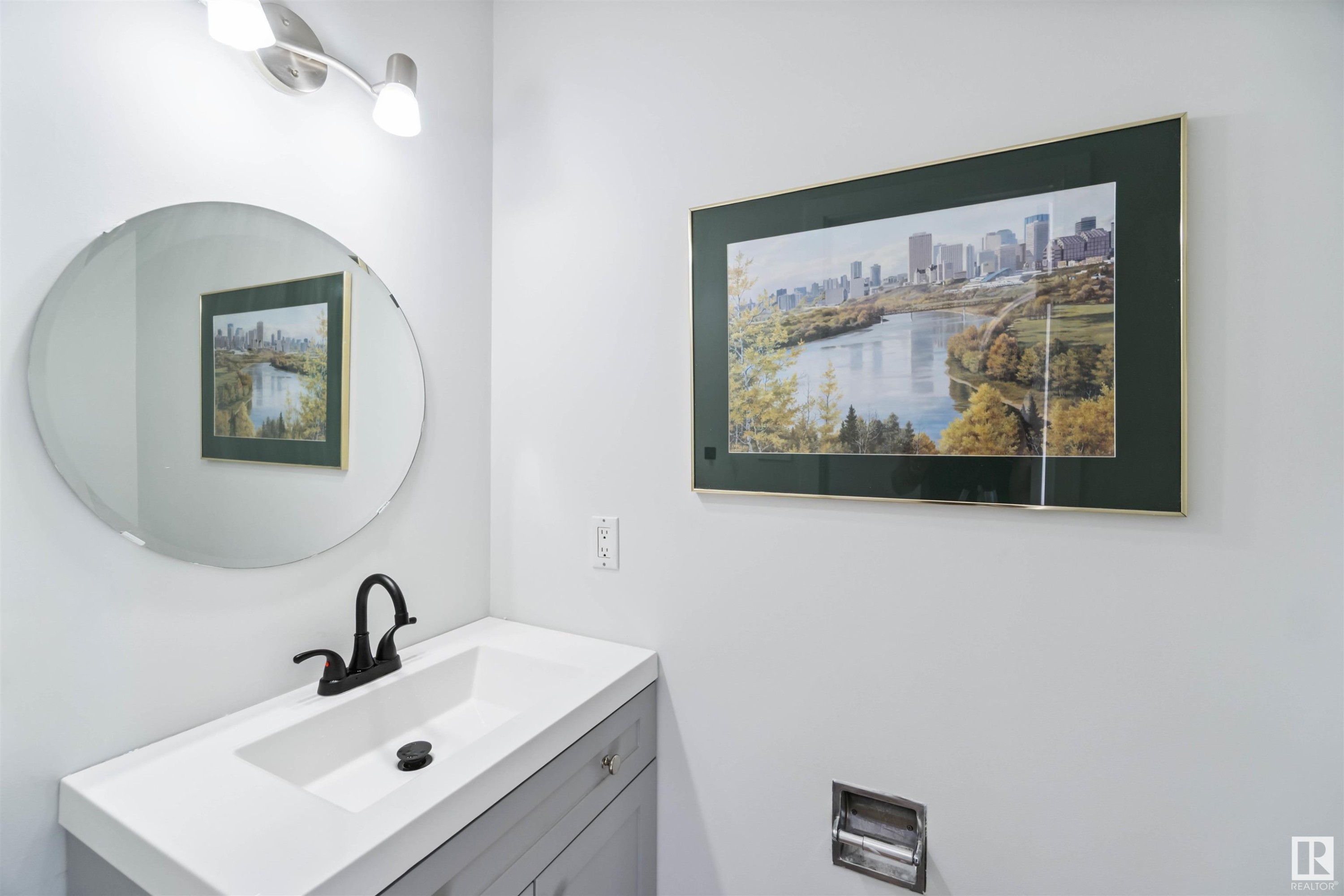 












1096 MILLBOURNE E

,
Edmonton,




AB
T6K 1W1

