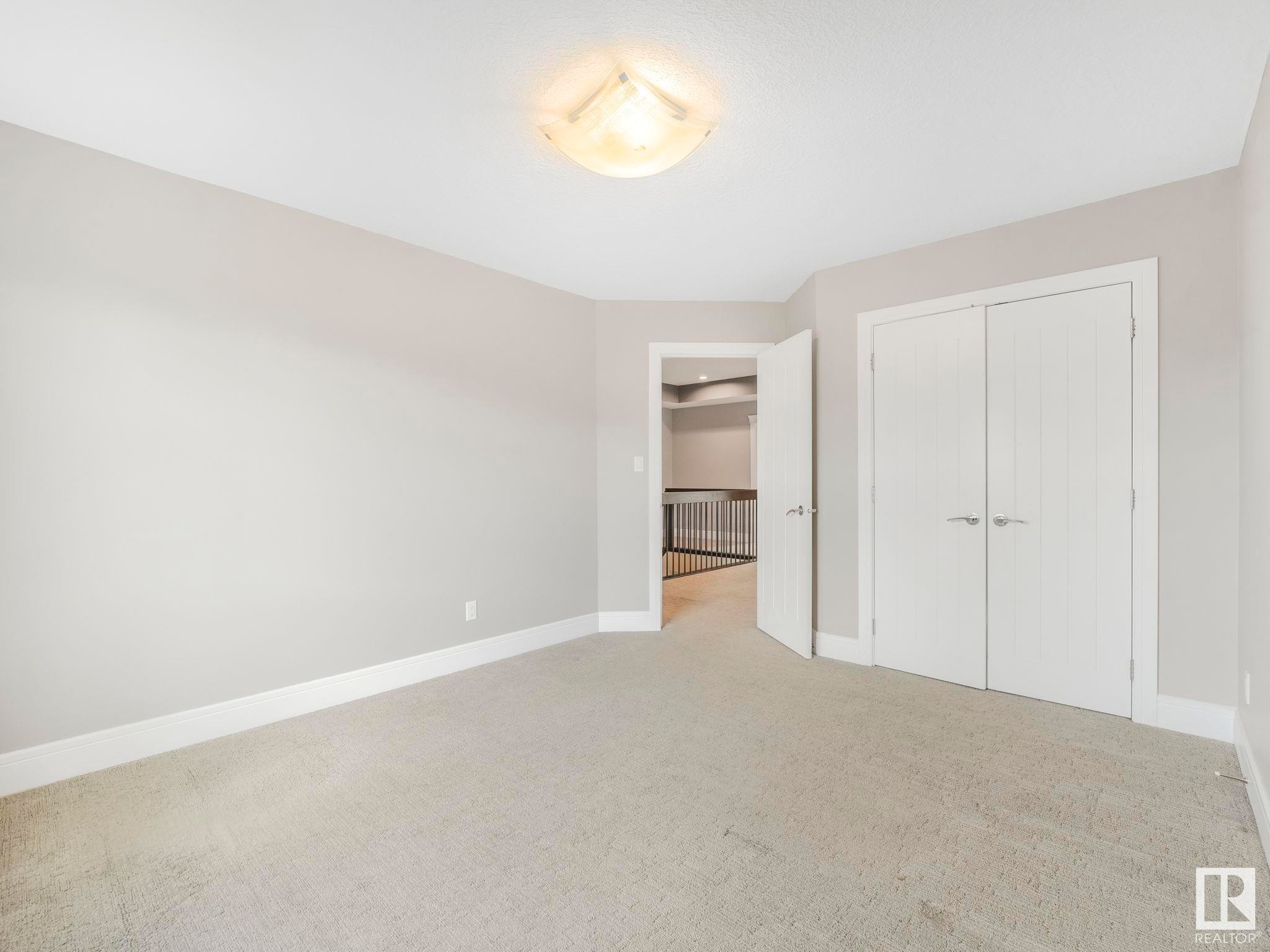 












2421 ASHCRAFT Crescent

,
Edmonton,




AB
T6W 2M9

