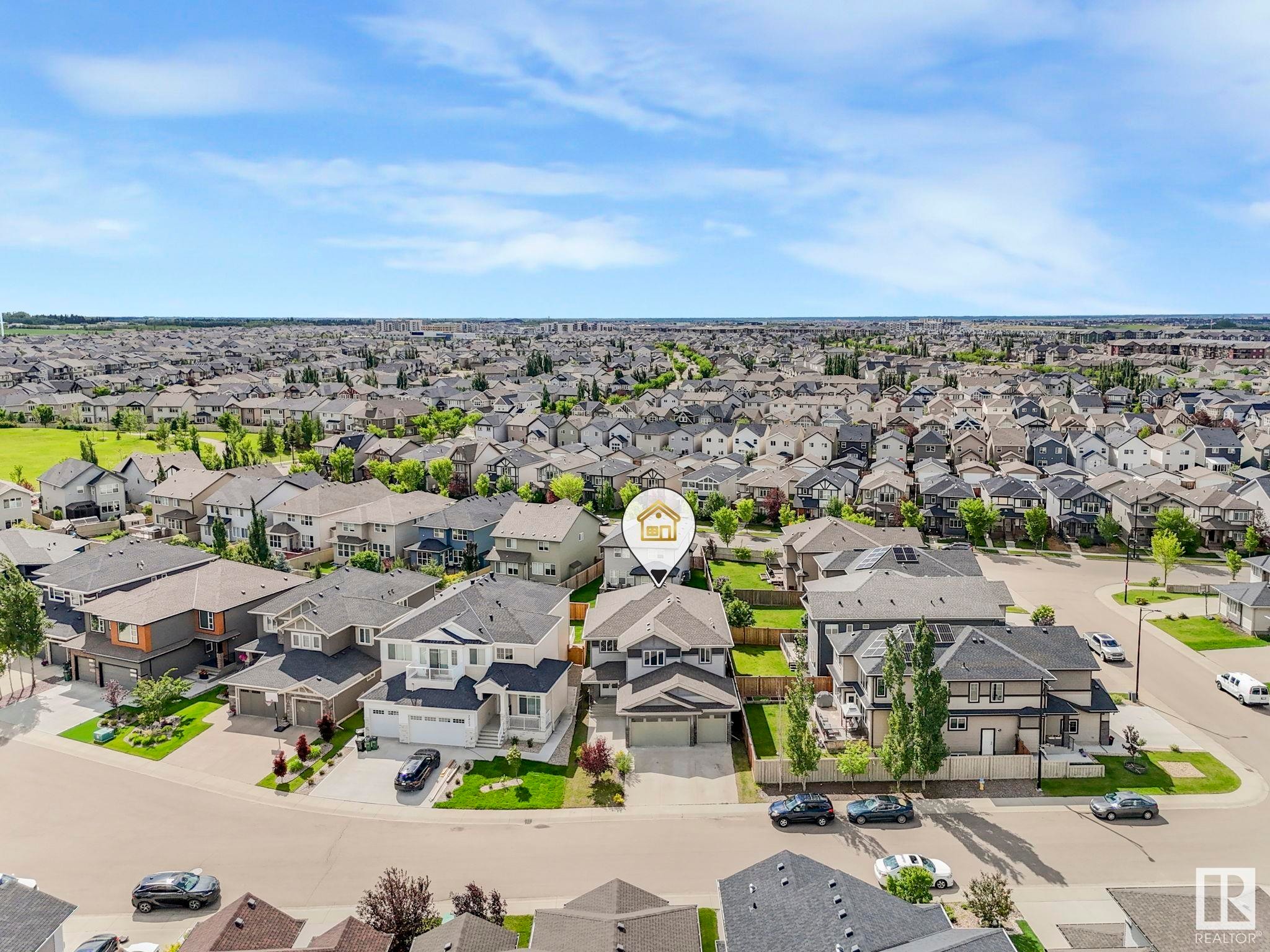












2421 ASHCRAFT Crescent

,
Edmonton,




AB
T6W 2M9


