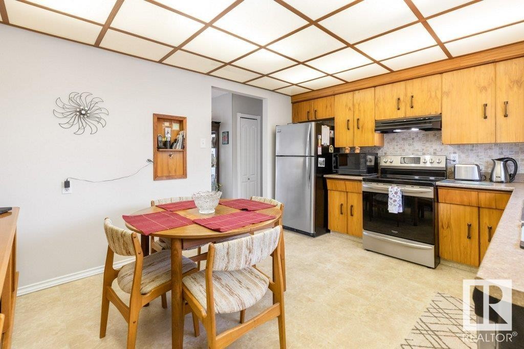 












6840 83 Avenue

,
Edmonton,




AB
T6B 0G5


